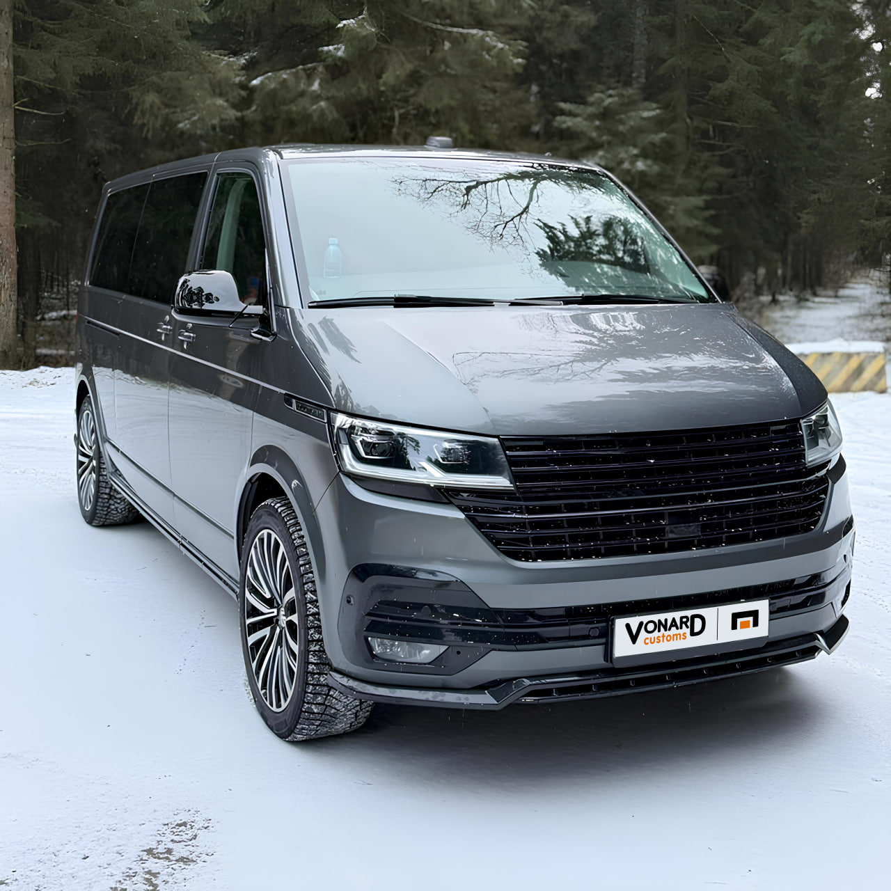 картинка Сплиттер (двойной) переднего бампера VW T6.1 (ver. 4) vonard customs 