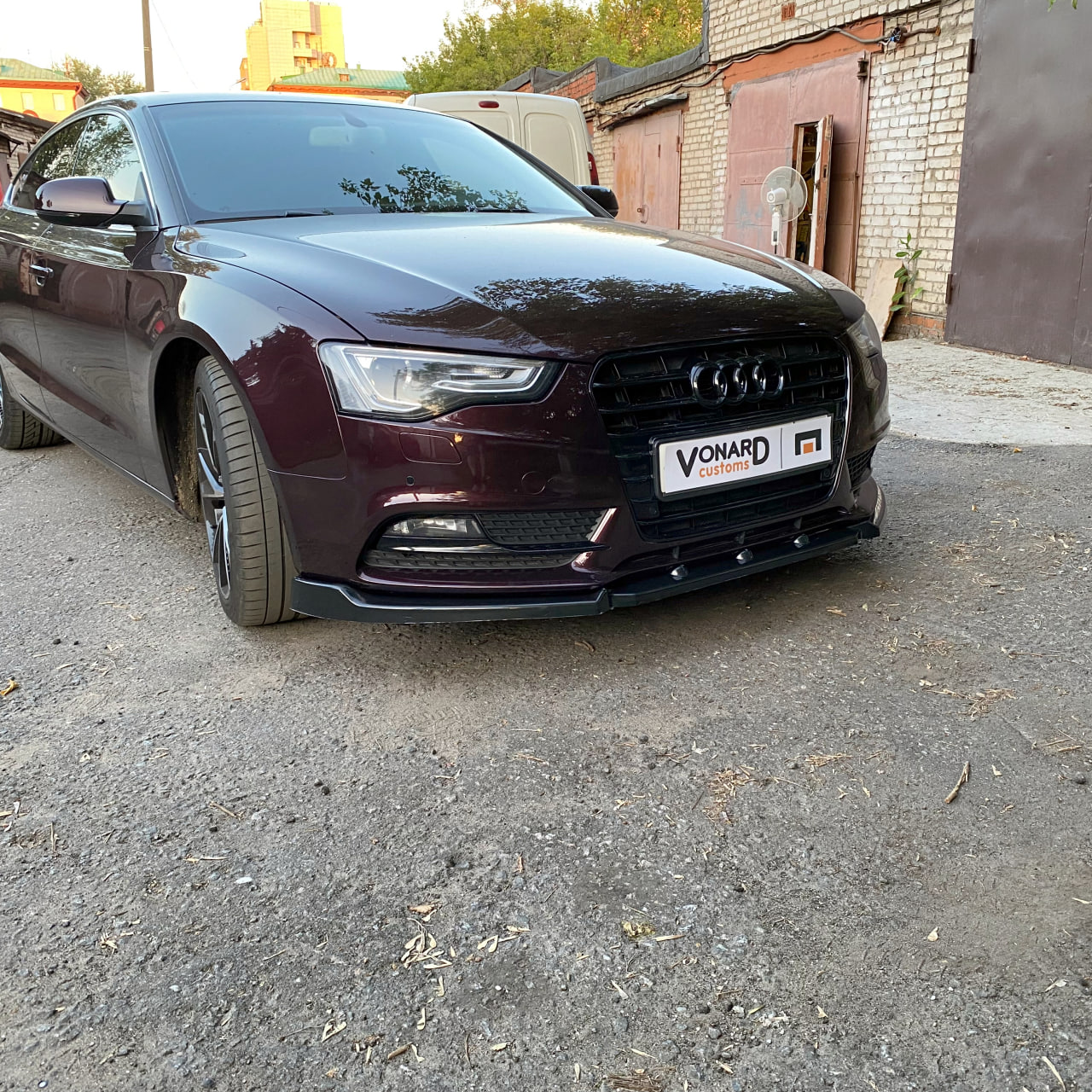 картинка Сплиттер переднего бампера Audi A5 B8.5 8K рестайлинг vonard customs 