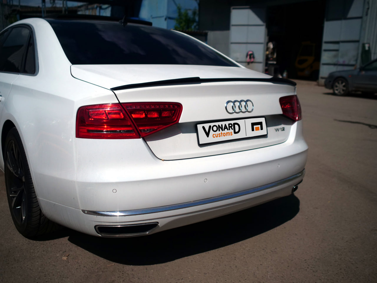 картинка Спойлер лезвие крышки багажника Audi A8 S8 D4 vonard customs 