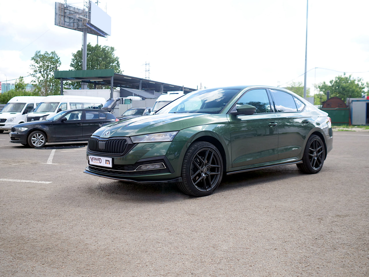 картинка Лезвия под пороги Skoda Octavia 4 A8 vonard customs 