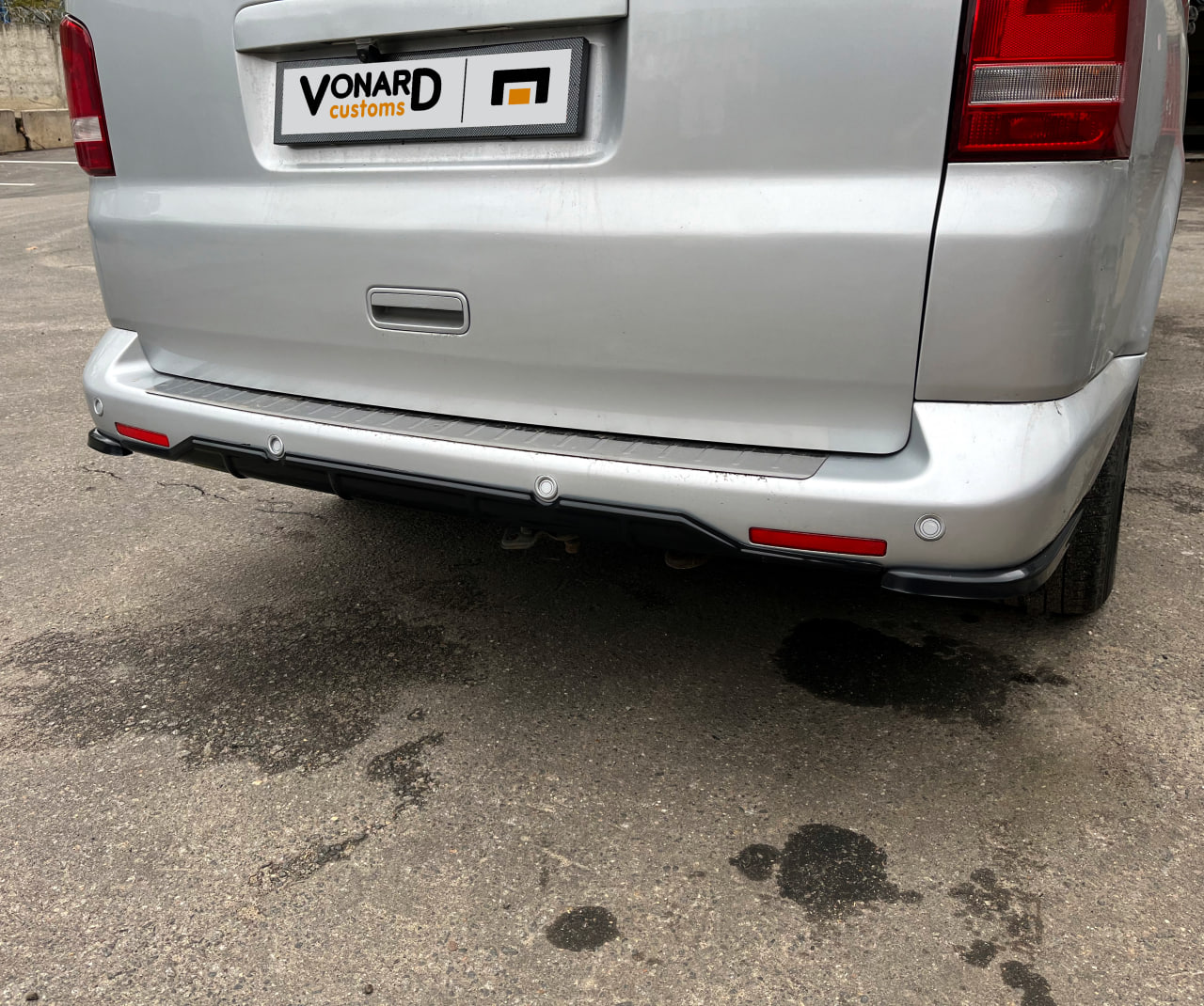 картинка Сплиттеры заднего бампера VW T5 / T5.1 - под покраску vonard customs 
