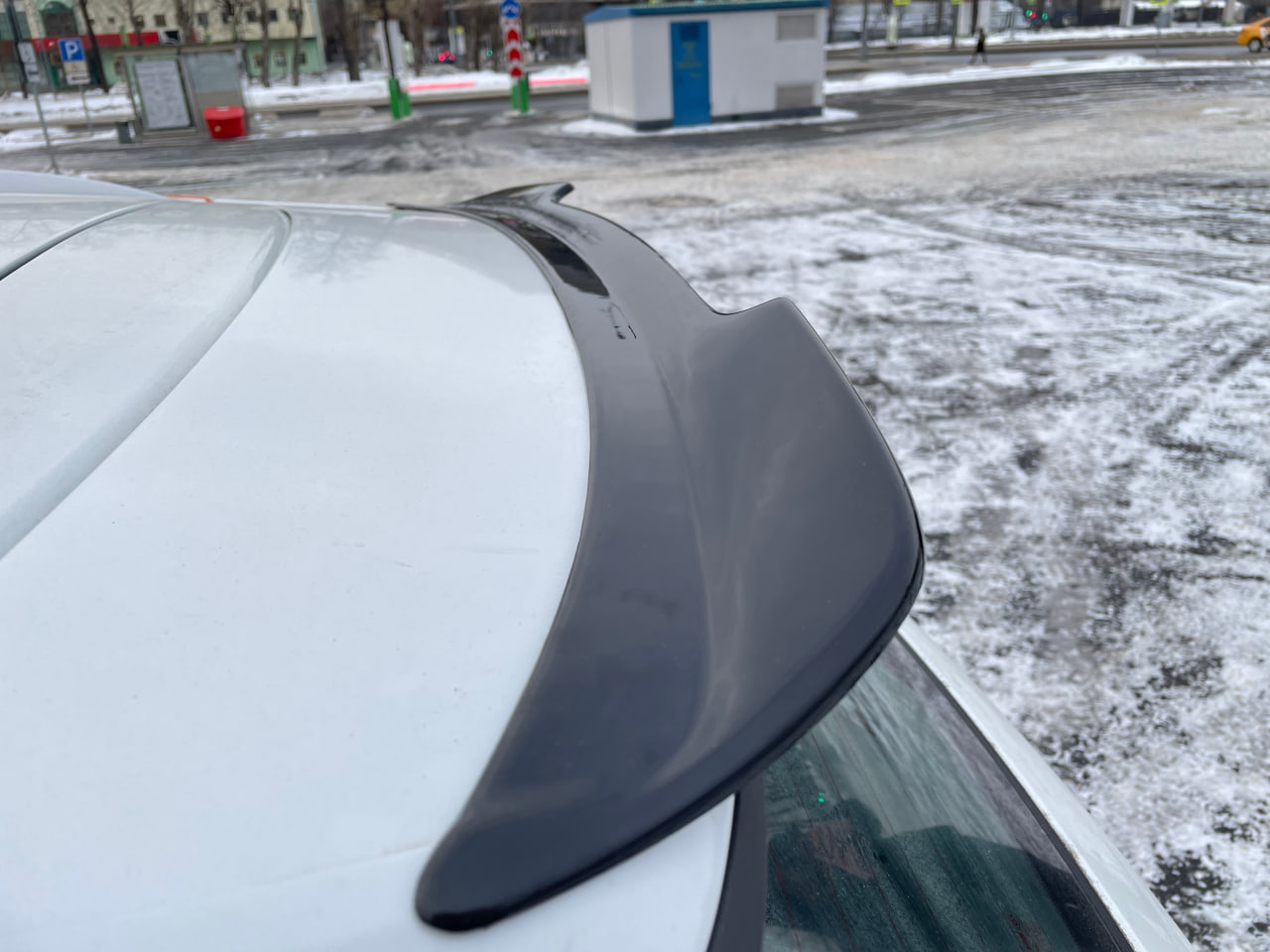 картинка Спойлер лезвие крышки багажника (верхний) Haval Jolion 1 vonard customs 
