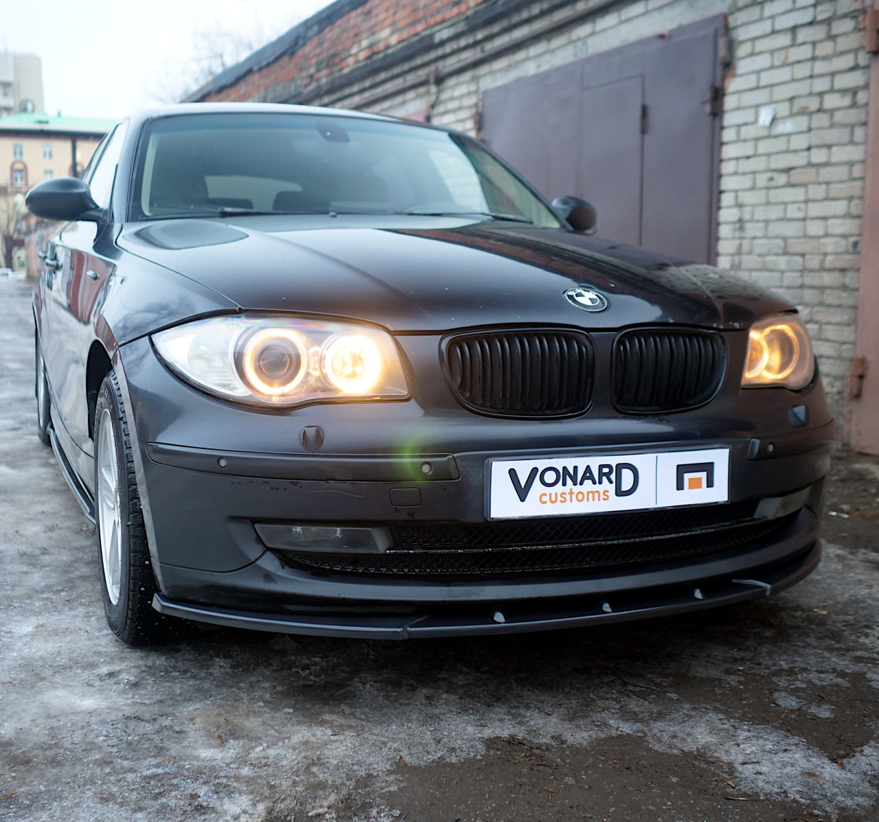 картинка Сплиттер переднего бампера BMW 1 E87 E81 рест. V2 vonard customs 