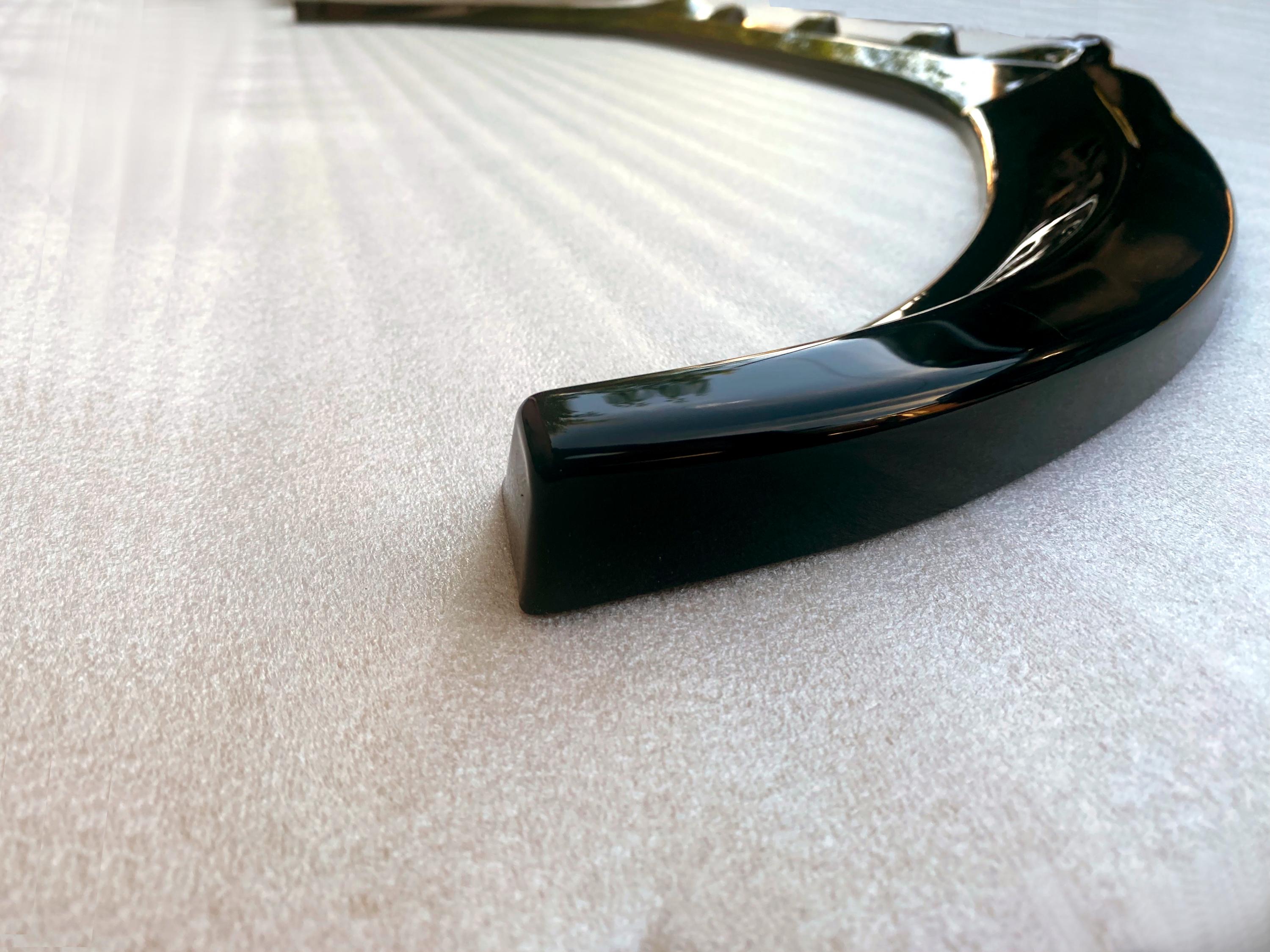 картинка Сплиттер переднего бампера VW Jetta 6 (с браком) vonard customs 