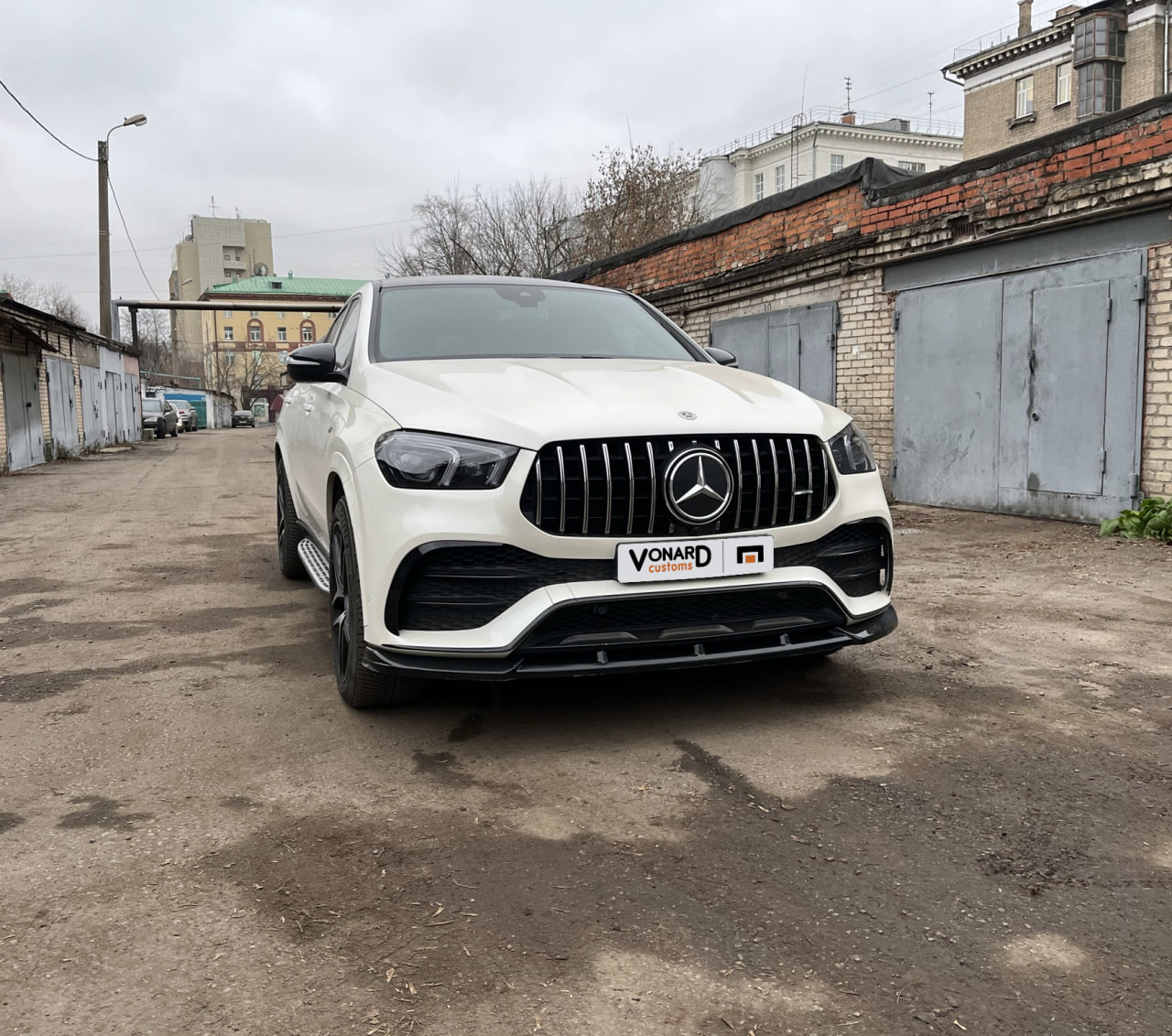 картинка Сплиттер переднего бампера Mercedes GLE W167 / Coupe C167 - под покраску vonard customs 