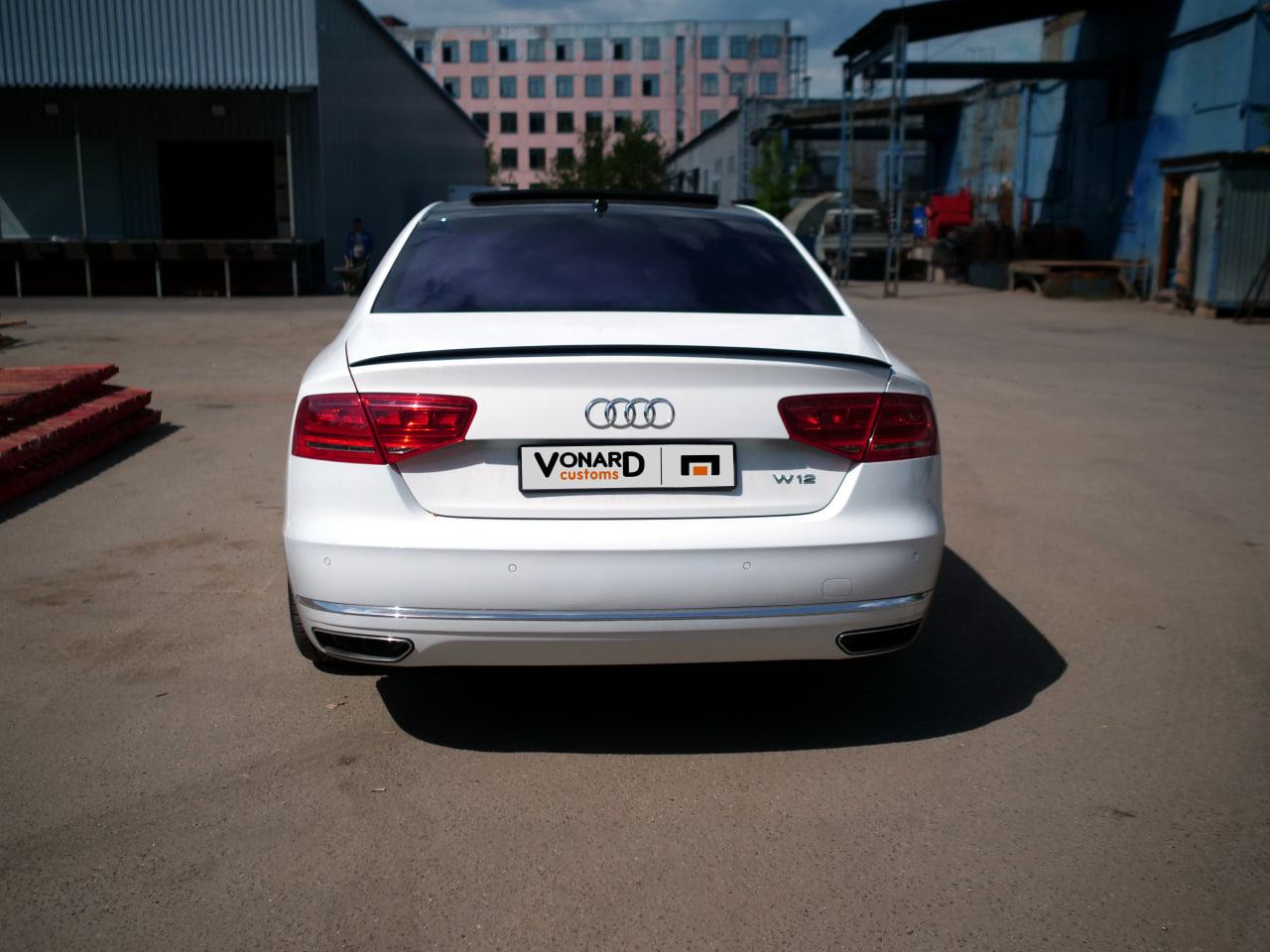 картинка Спойлер лезвие крышки багажника Audi A8 S8 D4 (без выемки) - под покраску vonard customs 