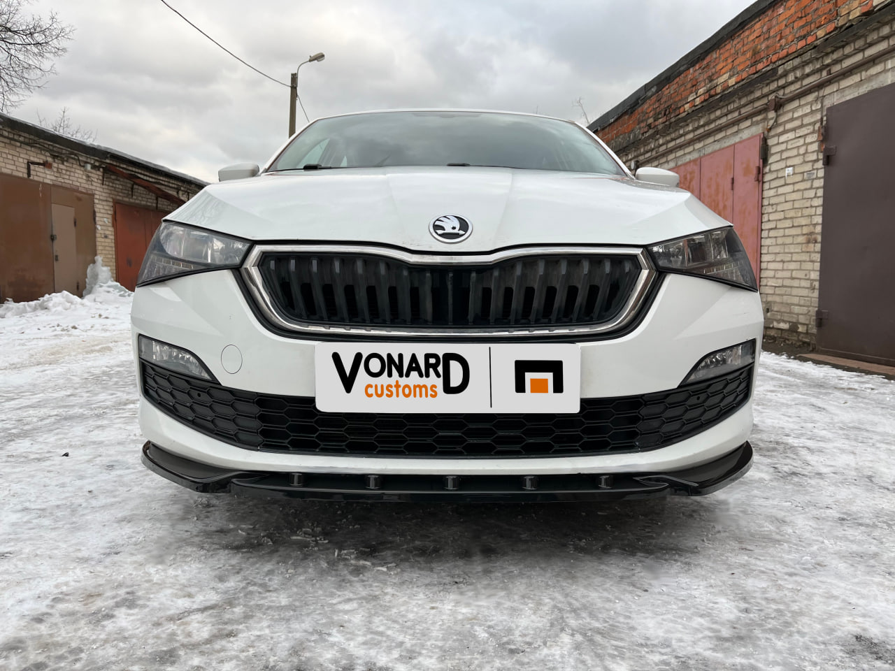 картинка Сплиттер переднего бампера Skoda Rapid 2 vonard customs 