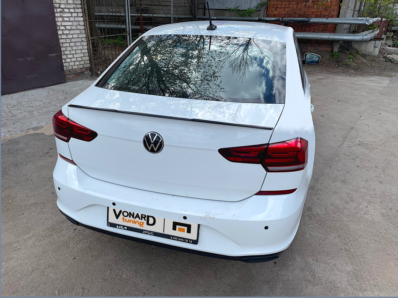 картинка Спойлер лезвие крышки багажника VW Polo 6 liftback vonard customs 