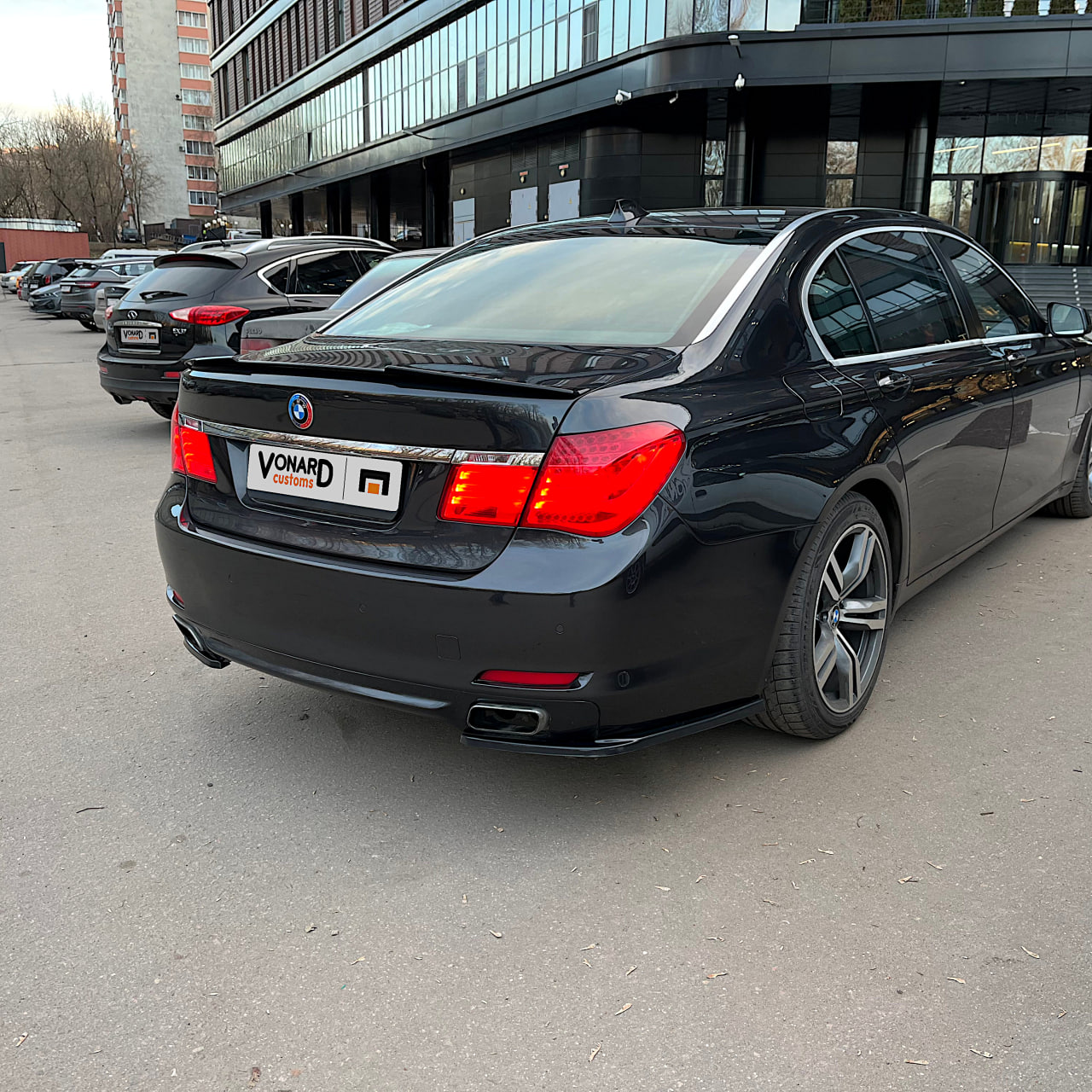 картинка Сплиттеры заднего бампера BMW 7 F01 F02 (дорест) vonard customs 