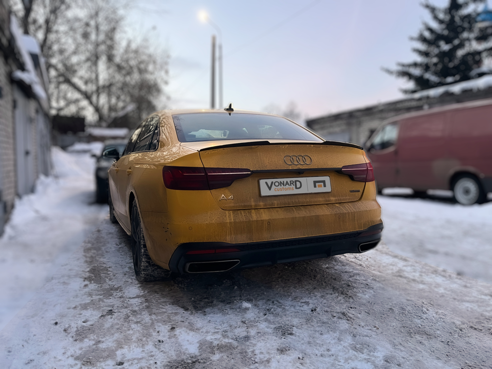 картинка Спойлер лезвие крышки багажника Audi A4 B9 V2 - под покракску vonard customs 