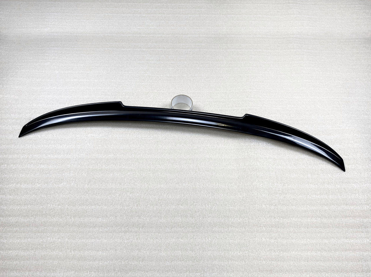 картинка Спойлер лезвие крышки багажника Lada Granta 1 лифтбек vonard customs 