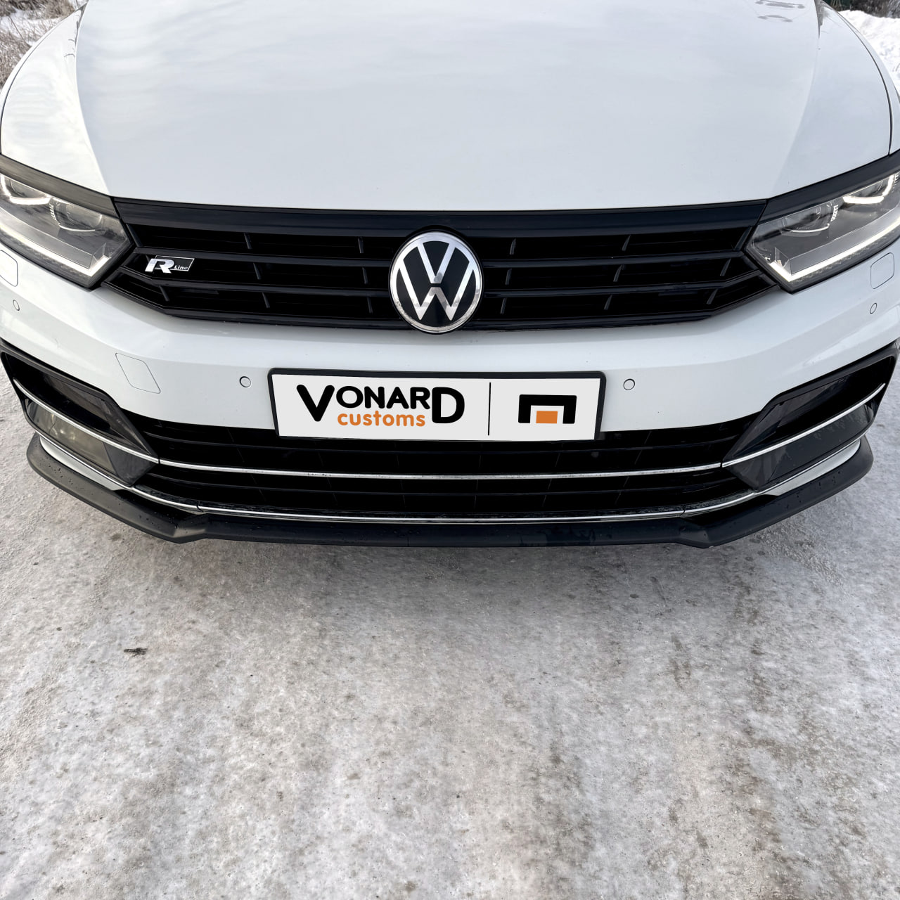 картинка Сплиттер переднего бампера VW Passat B8 R-line vonard customs 