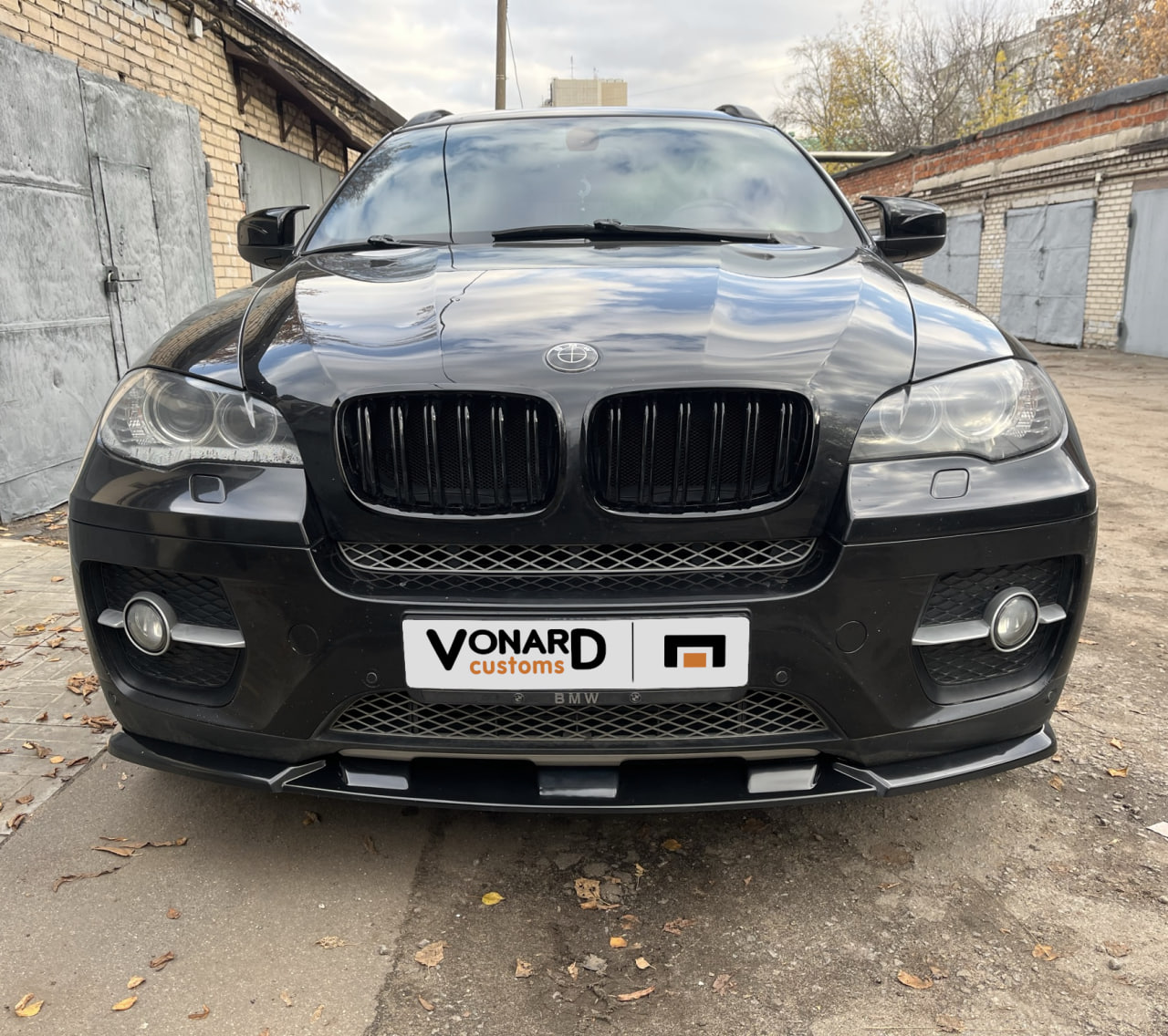 картинка Сплиттер переднего бампера BMW X6 E71 (ver. 2) - под покраску vonard customs 