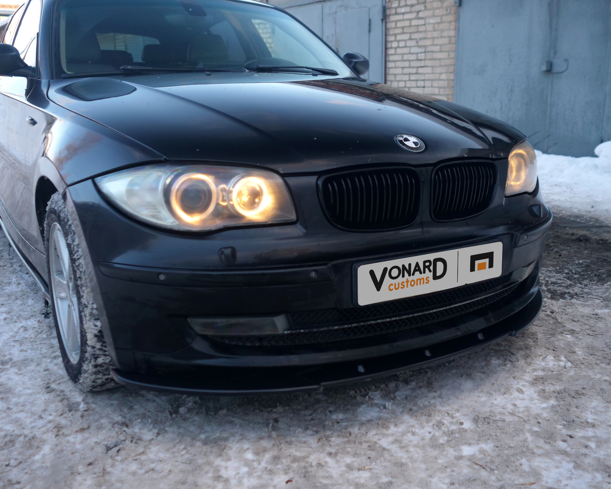 картинка Сплиттер переднего бампера BMW 1 E87 E81 рест. V3 vonard customs 