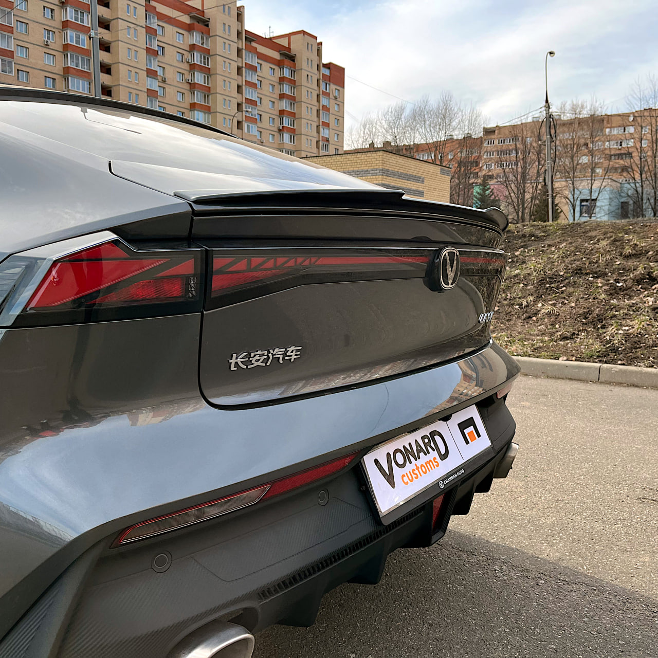 картинка Спойлер лезвие крышки багажника Changan UNI-V V2 vonard customs 