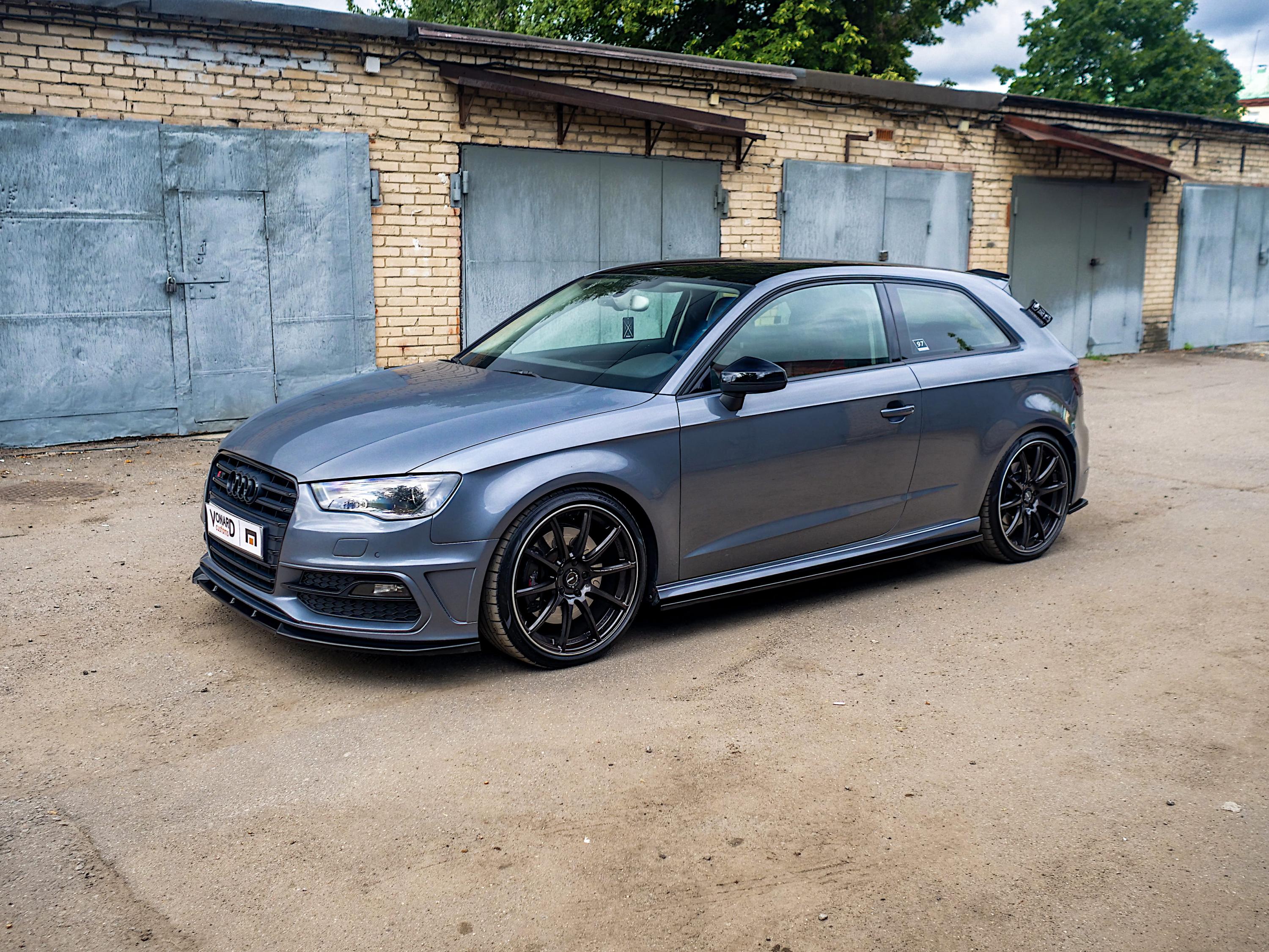 картинка Лезвия под пороги Audi A3 S3 8V S-Line Coupe vonard customs 
