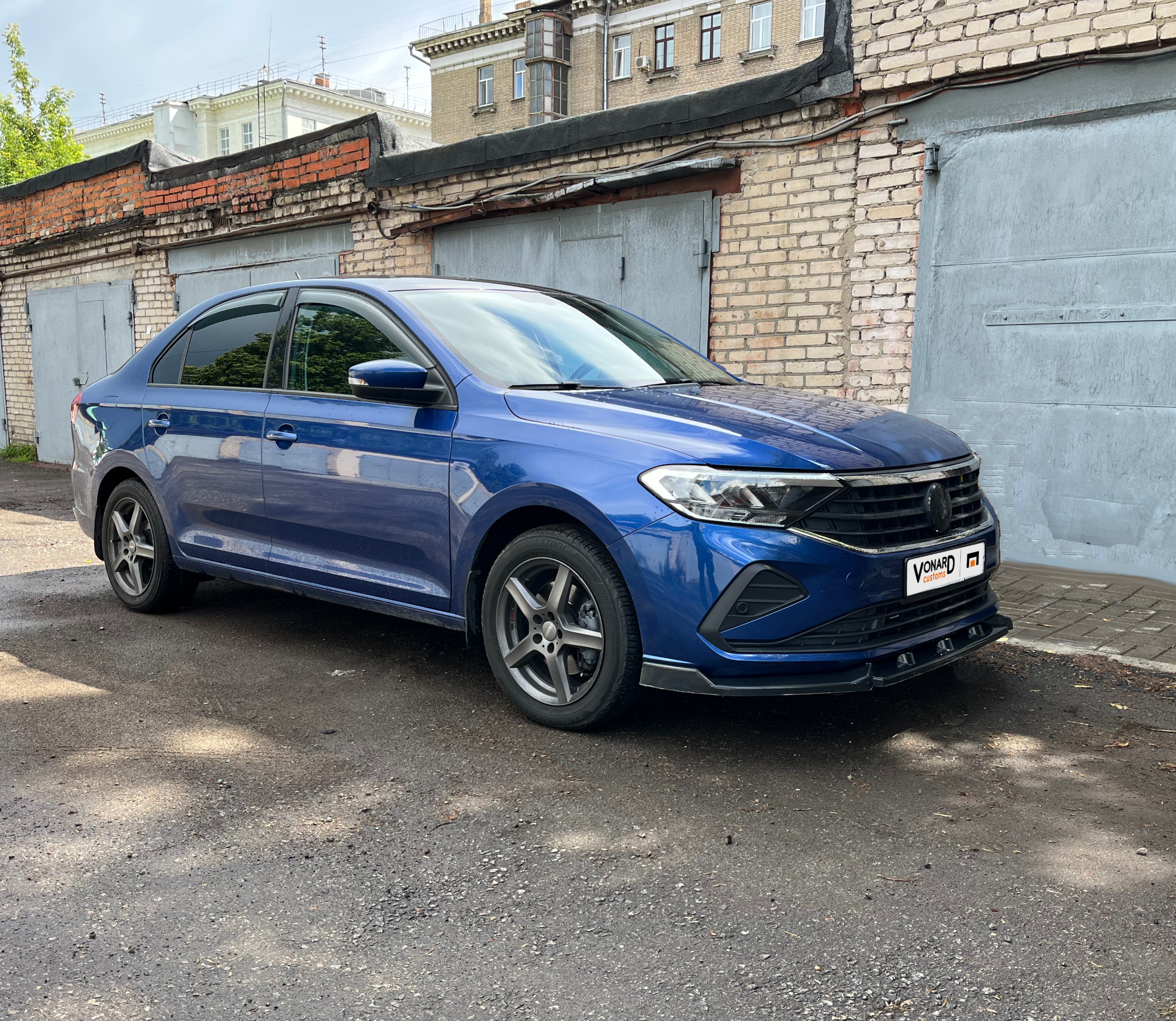 картинка Сплиттер переднего бампера VW Polo 6 liftback vonard customs 