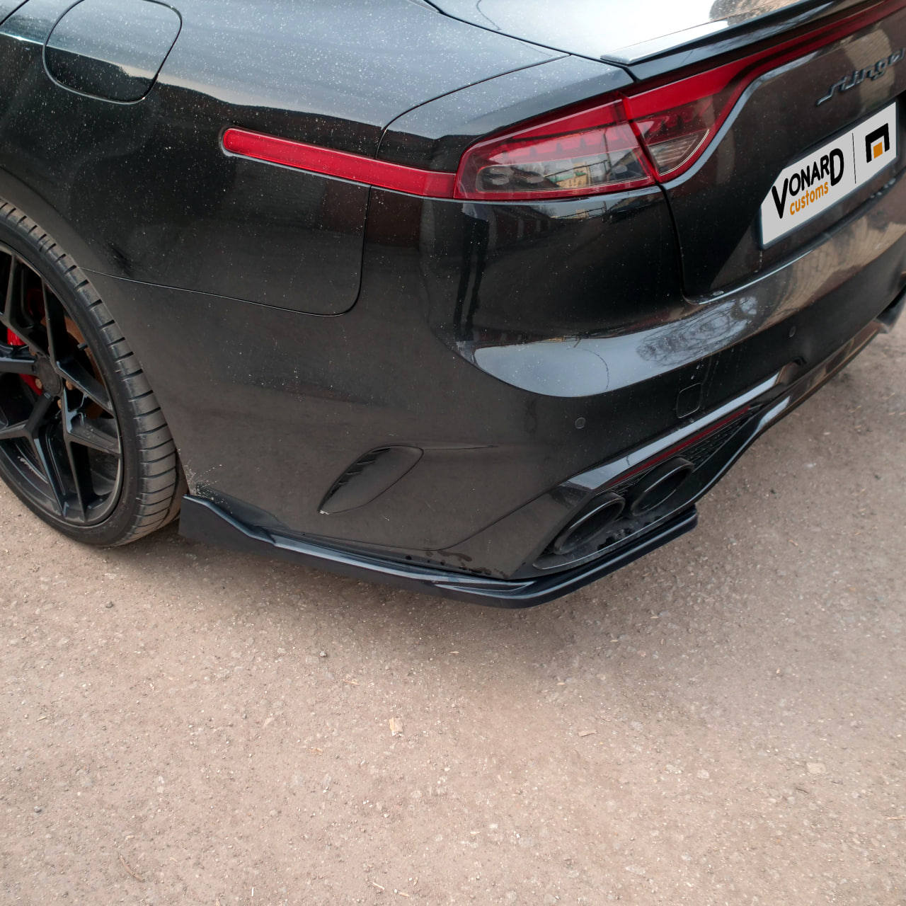 картинка Сплиттеры заднего бампера KIA Stinger 1 GT / GT-line (агрессивный) - под покраску vonard customs 