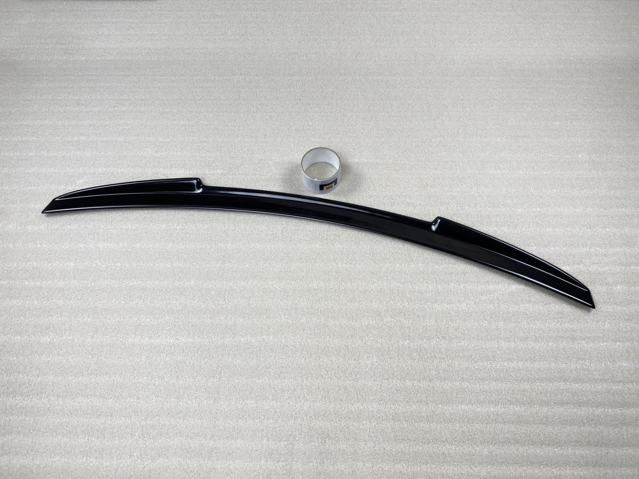 картинка Спойлер лезвие крышки багажника Lada Granta 1 седан (lim) vonard customs 