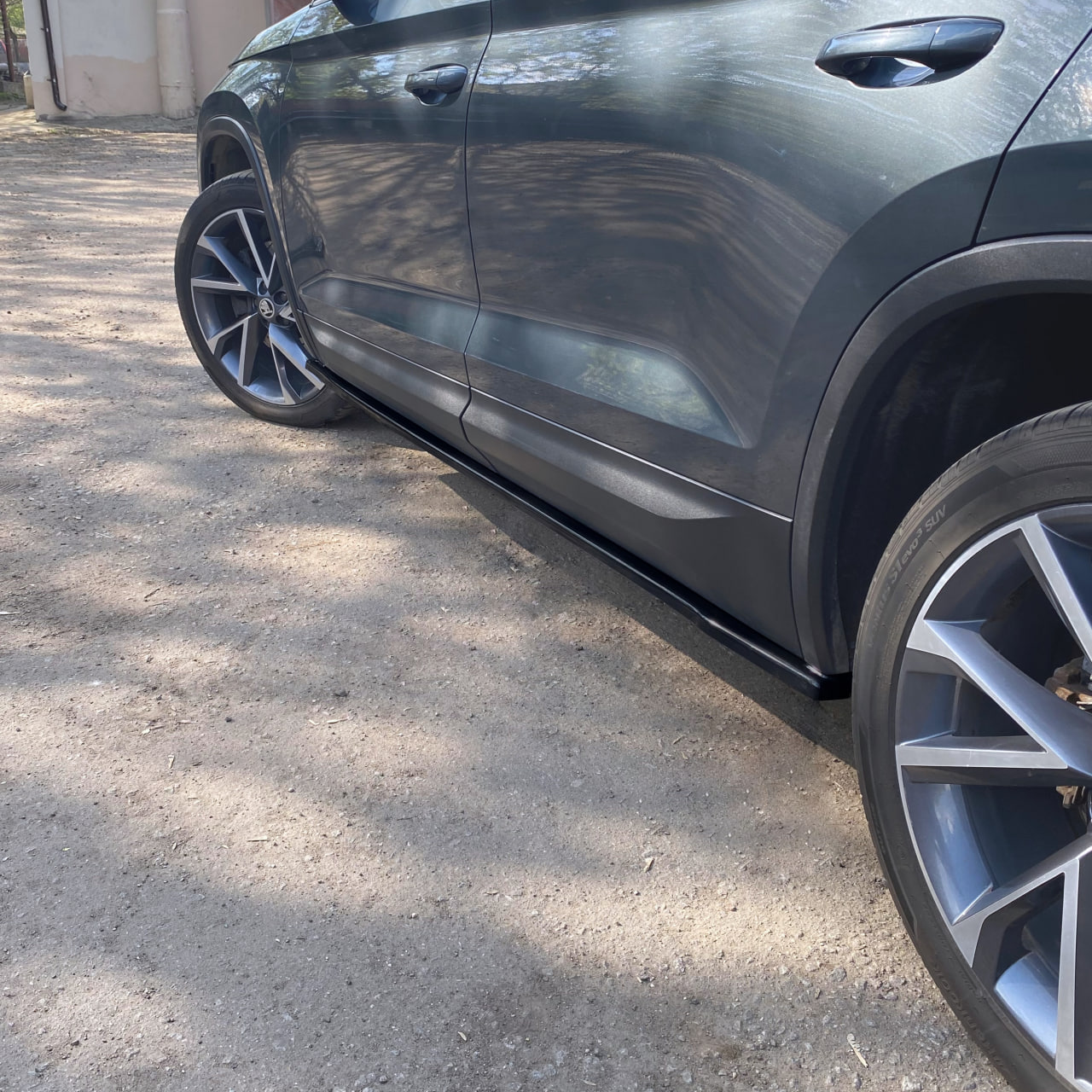 картинка Лезвия под пороги Skoda Kodiaq 1 vonard customs 