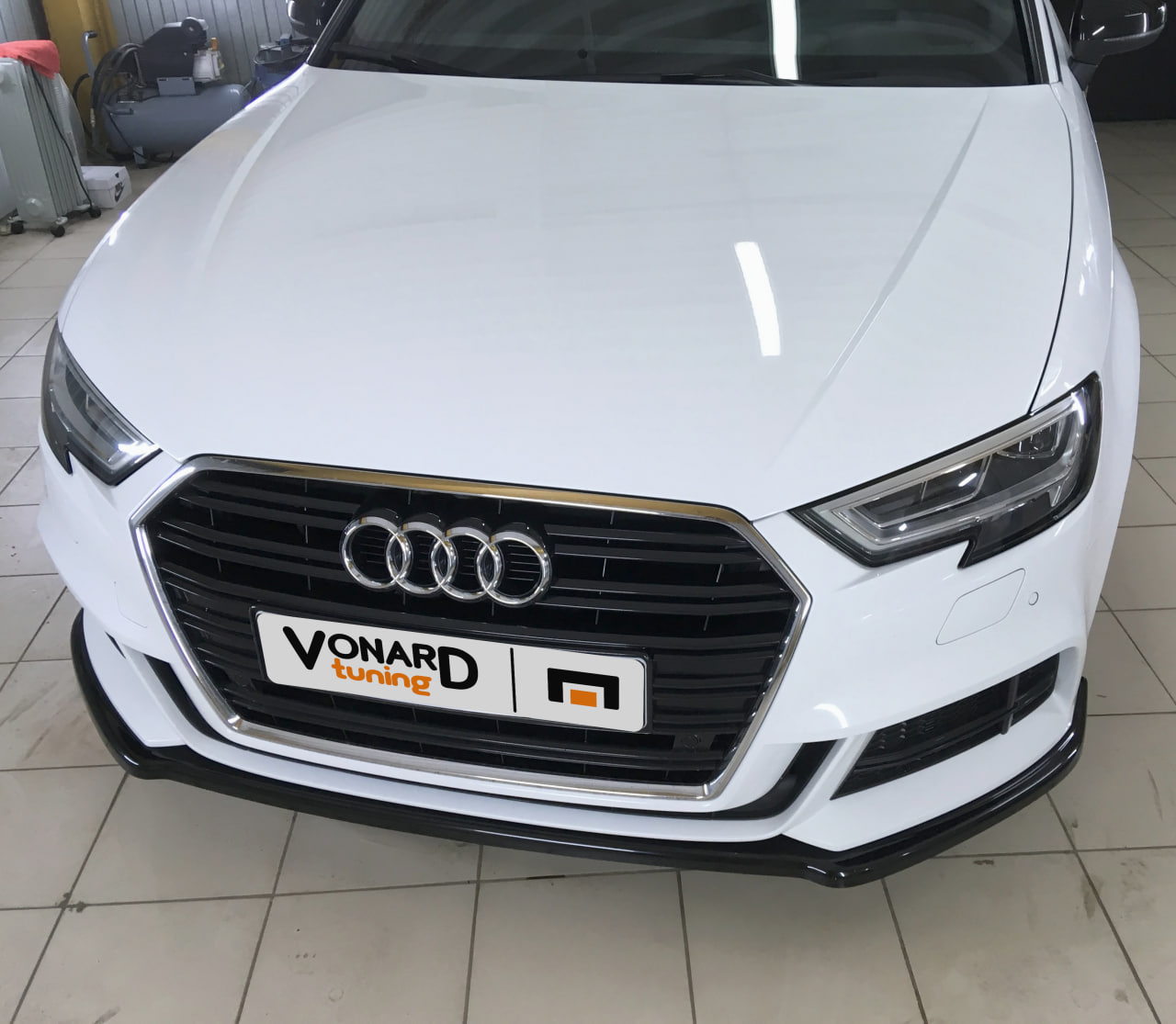 картинка Сплиттер переднего бампера Audi A3 8V S-Line рест. - под покраску vonard customs 