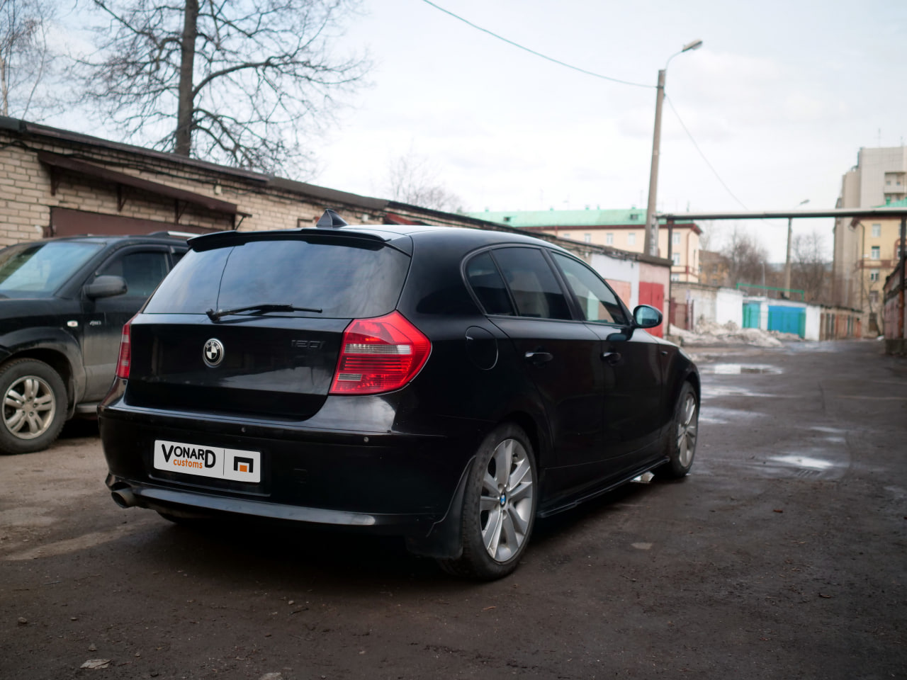 картинка Спойлер лезвие крышки багажника BMW 1 Е81 Е87 (короткий) vonard customs 