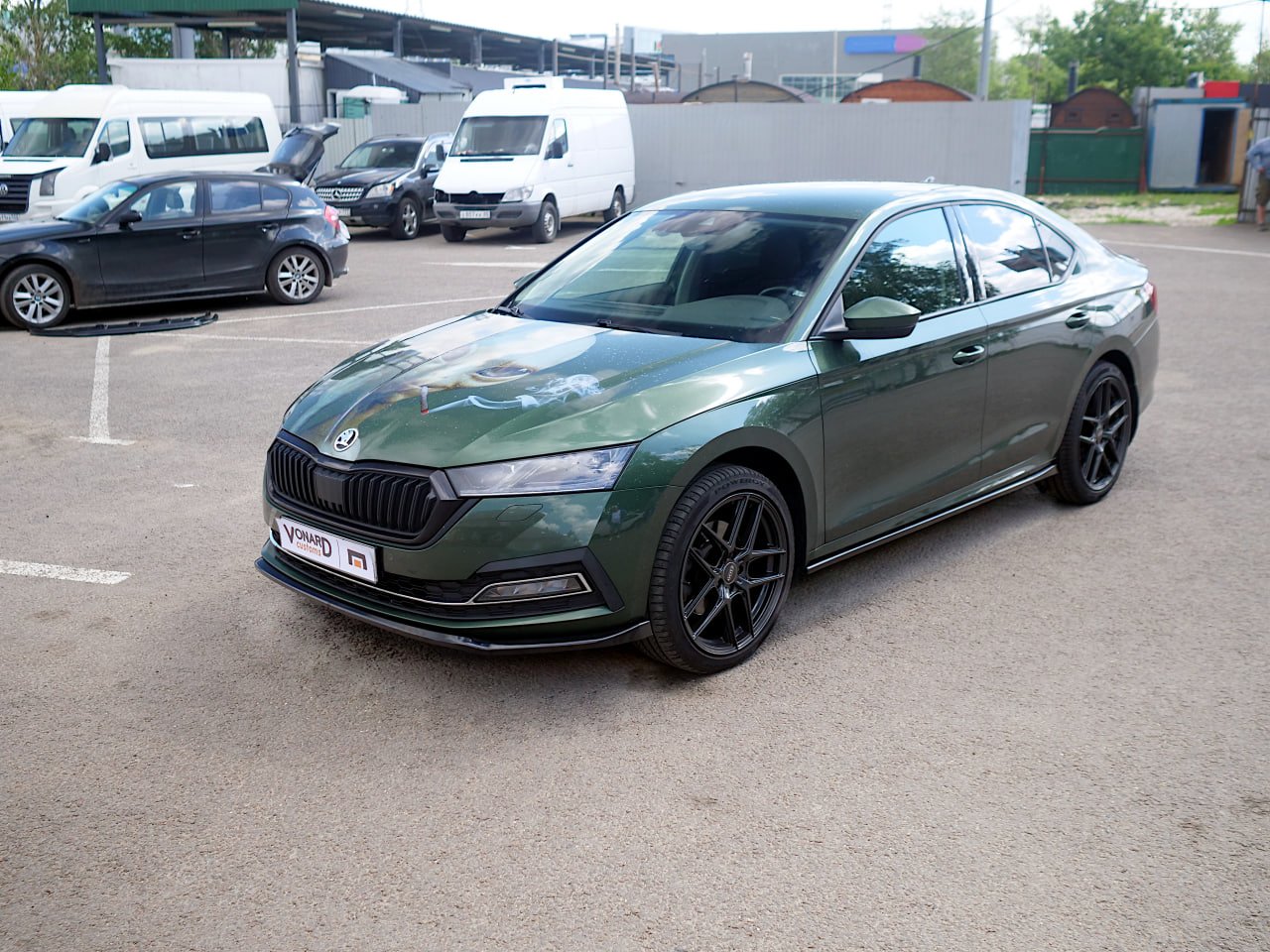 картинка Лезвия под пороги Skoda Octavia 4 A8 vonard customs 