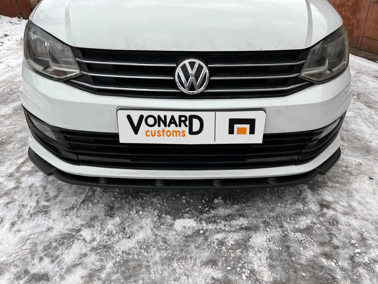 картинка Сплиттер переднего бампера VW Polo 5 рест. седан - текстура vonard customs 