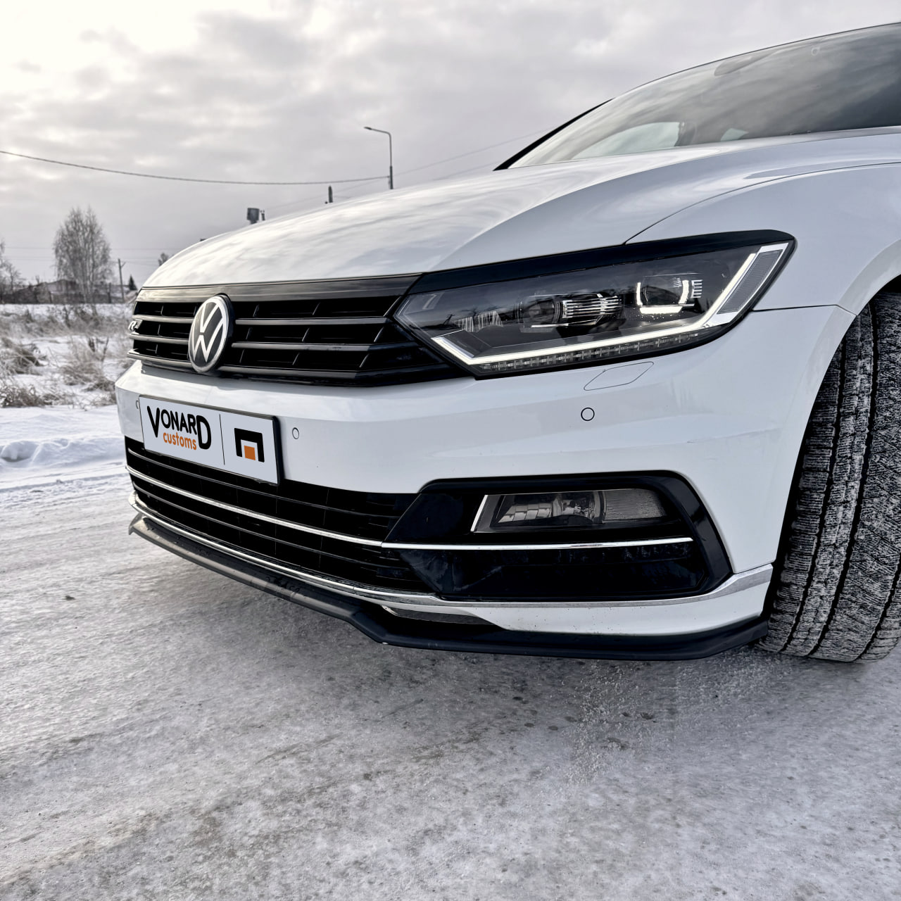 картинка Сплиттер переднего бампера VW Passat B8 R-line vonard customs 