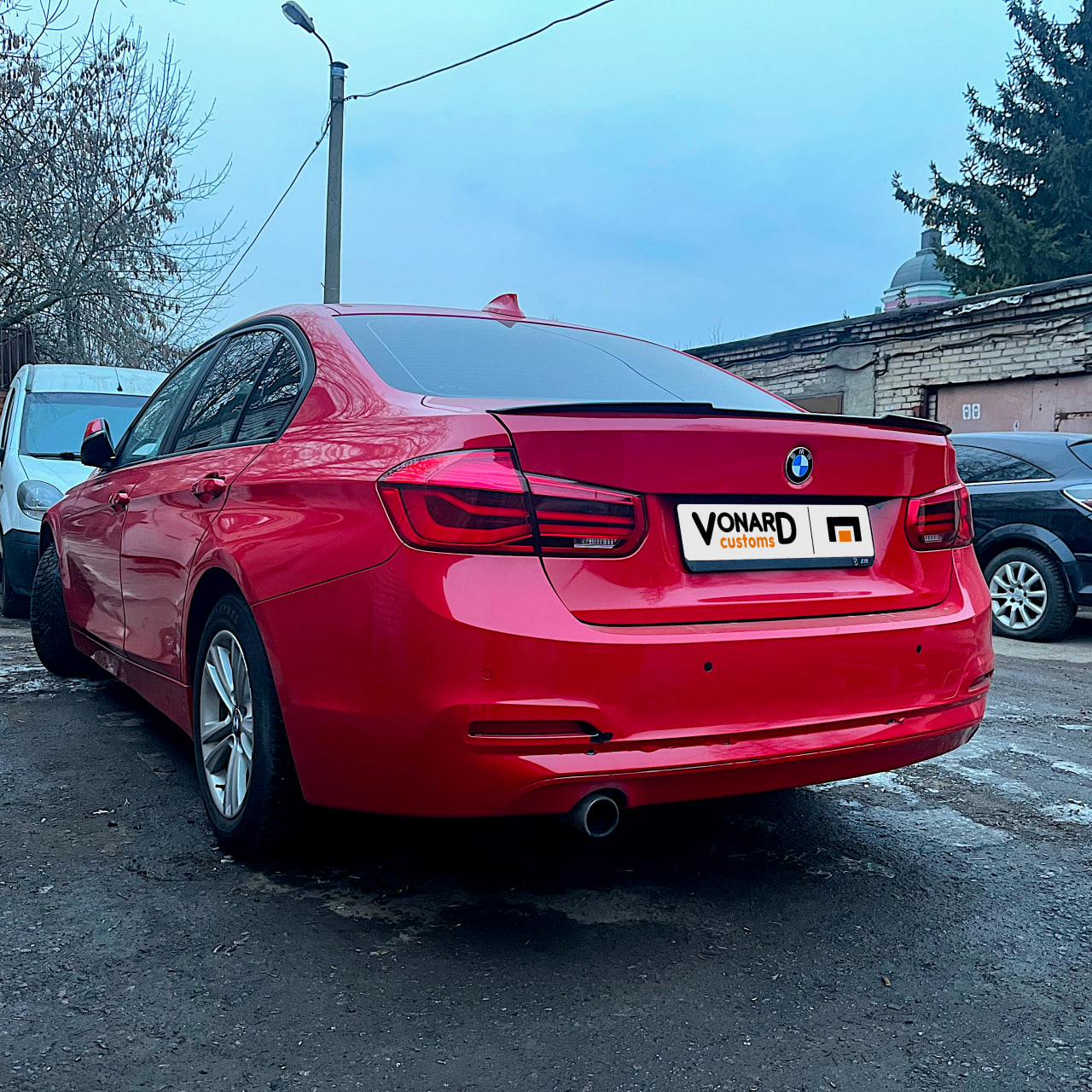 картинка Спойлер лезвие крышки багажника BMW 3 F30 - под покраску vonard customs 