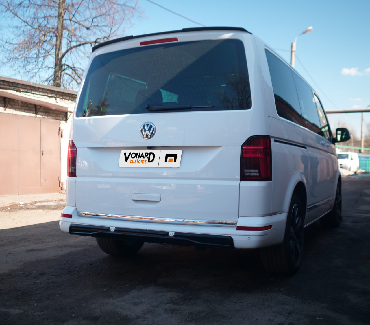 картинка Диффузор накладка заднего бампера VW T6 / T6.1 v1 vonard customs 