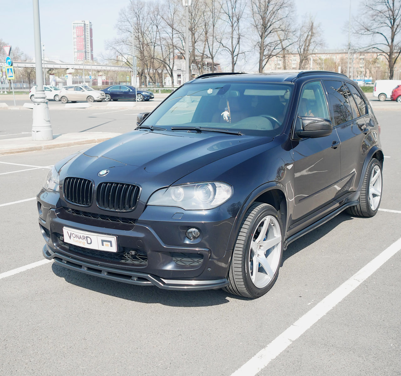 картинка Сплиттер переднего бампера BMW X5 E70 M-Pack (двойной) vonard customs 