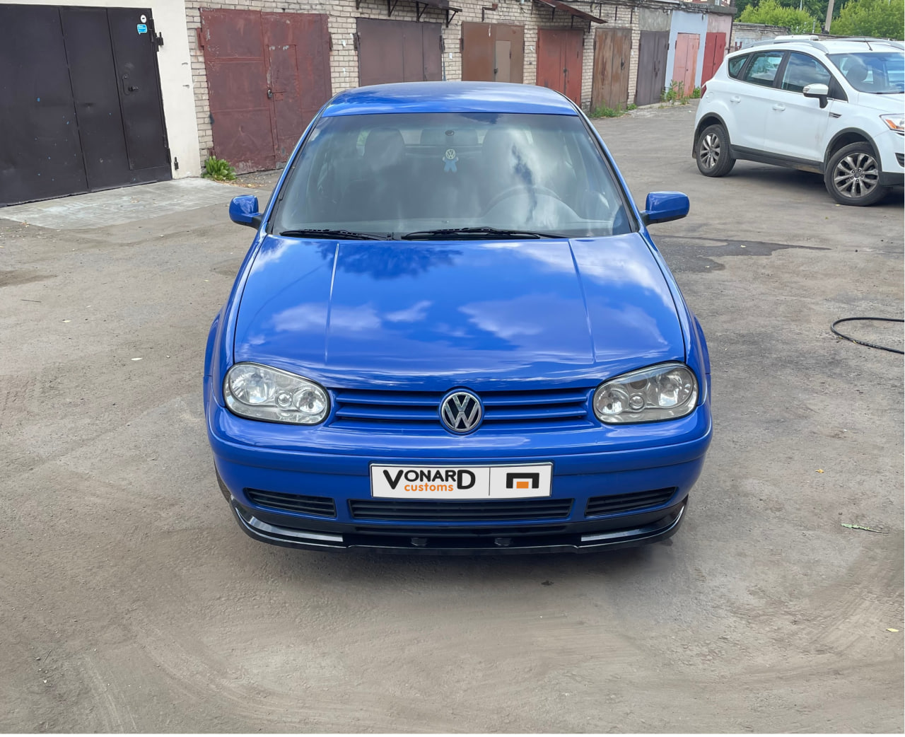 картинка Сплиттер переднего бампера VW Golf 4 vonard customs 