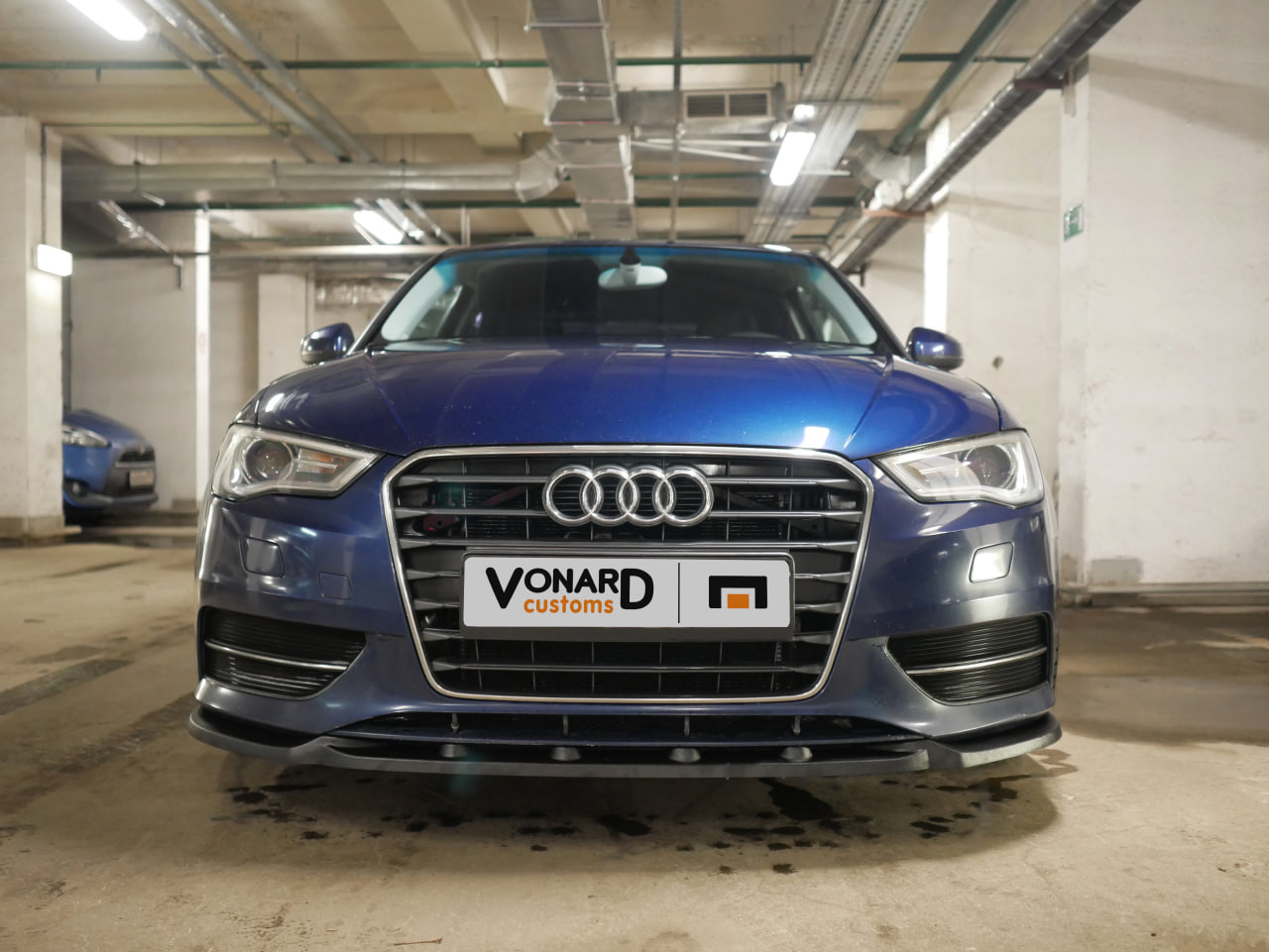 картинка Сплиттер переднего бампера Audi A3 8V - текстура vonard customs 