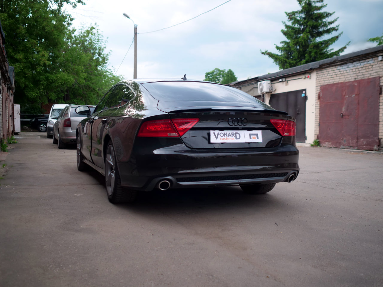 картинка Спойлер лезвие крышки багажника Audi A7 C7 (округлый) vonard customs 