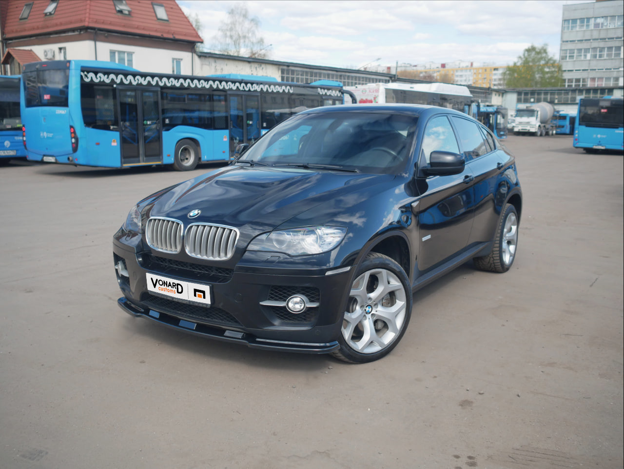 картинка Сплиттер переднего бампера BMW X6 E71 - под покраску vonard customs 