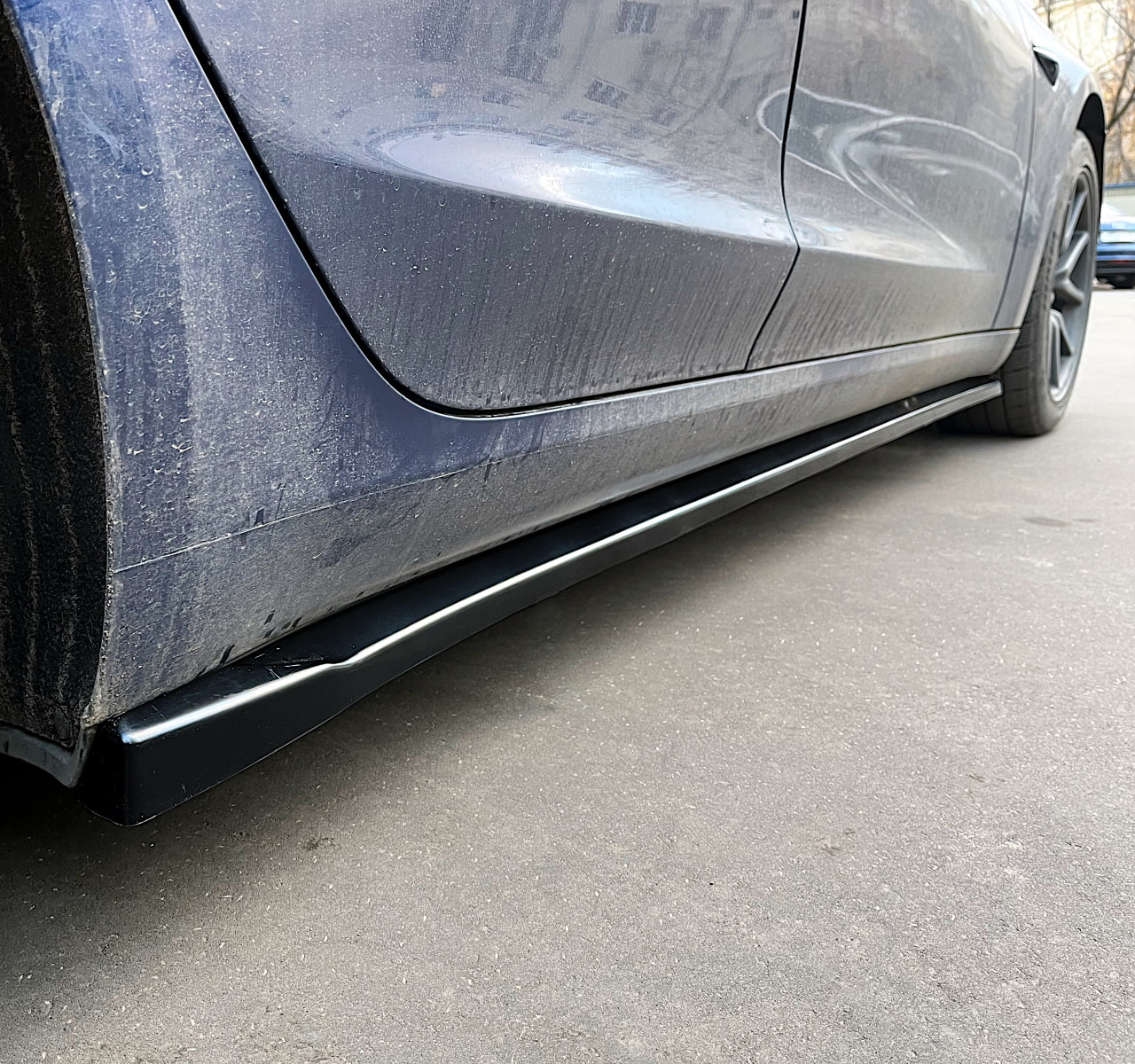 картинка Лезвия под пороги Tesla Model 3 - под покраску vonard customs 