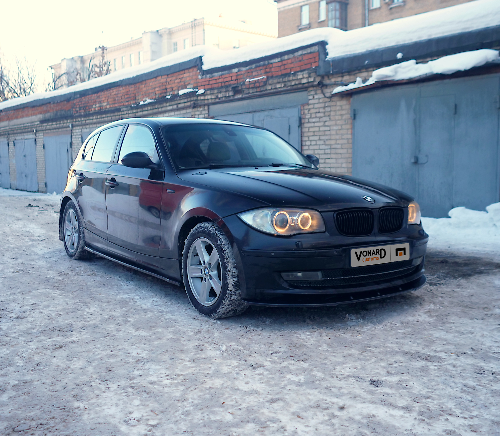 картинка Сплиттер переднего бампера BMW 1 E87 E81 рест. V3 vonard customs 