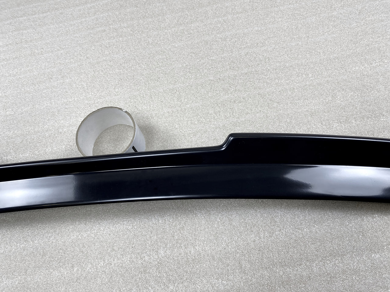 картинка Спойлер лезвие крышки багажника VW Tiguan 2 (короткий) - под покраску vonard customs 