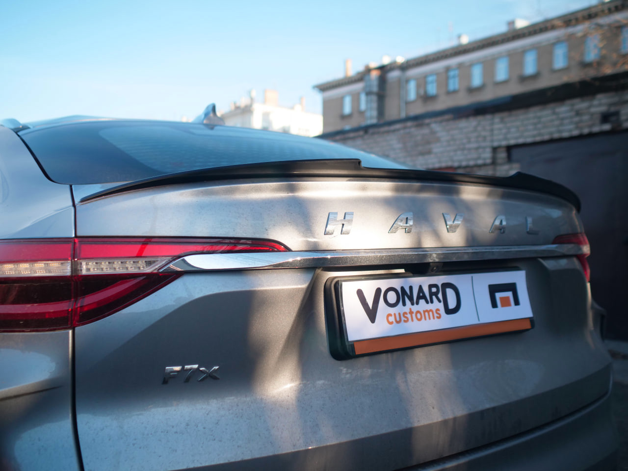 картинка Спойлер лезвие крышки багажника Haval F7x - под покраску vonard customs 