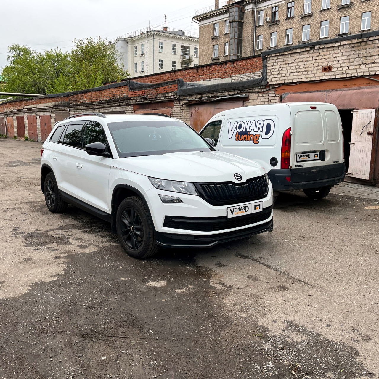 картинка Сплиттер (прилегающий) переднего бампера Skoda Kodiaq 1 стандарт (ver. 2) vonard customs 