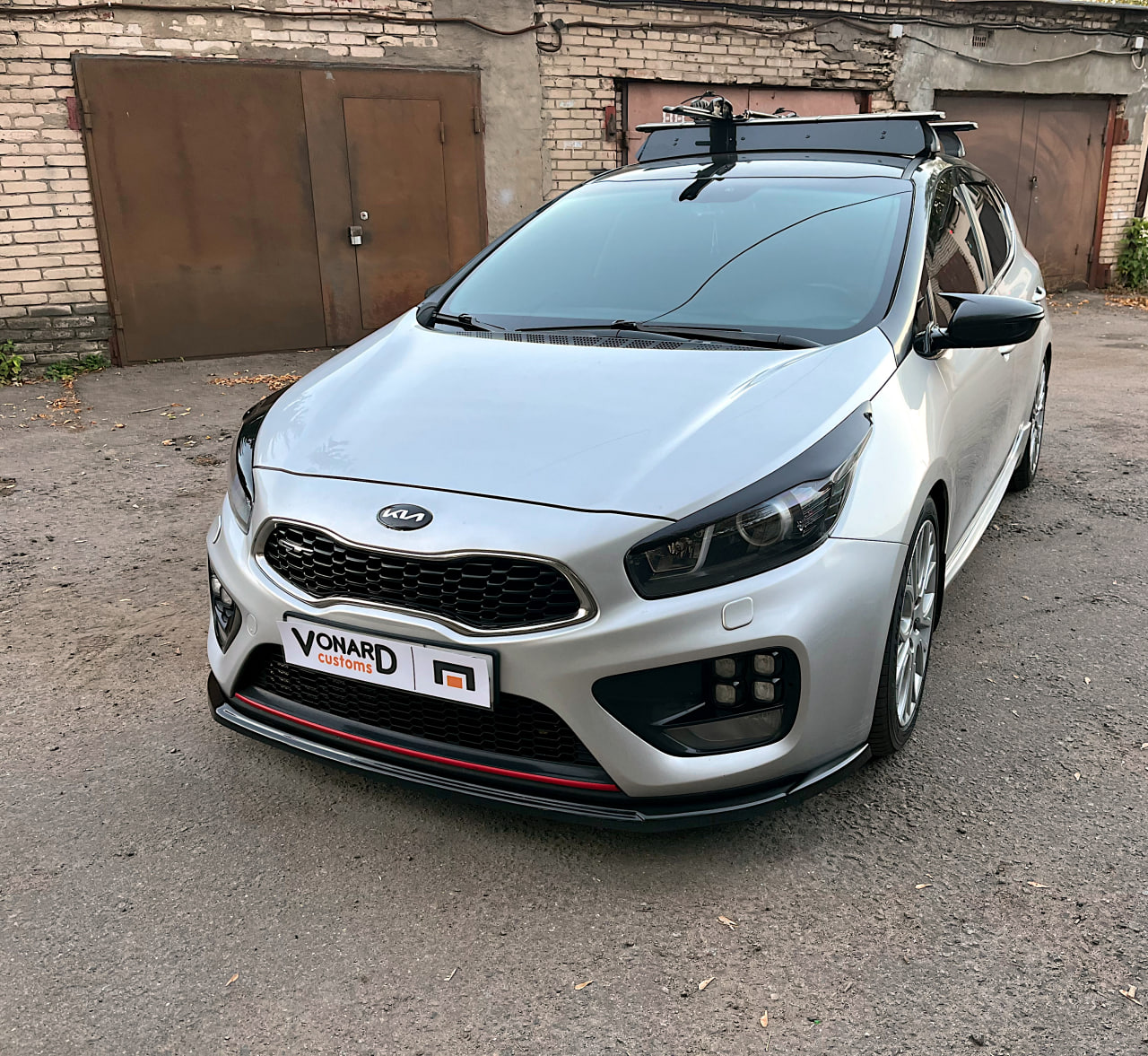 картинка Сплиттер переднего бампера Kia Ceed 2 GT - под покраску vonard customs 