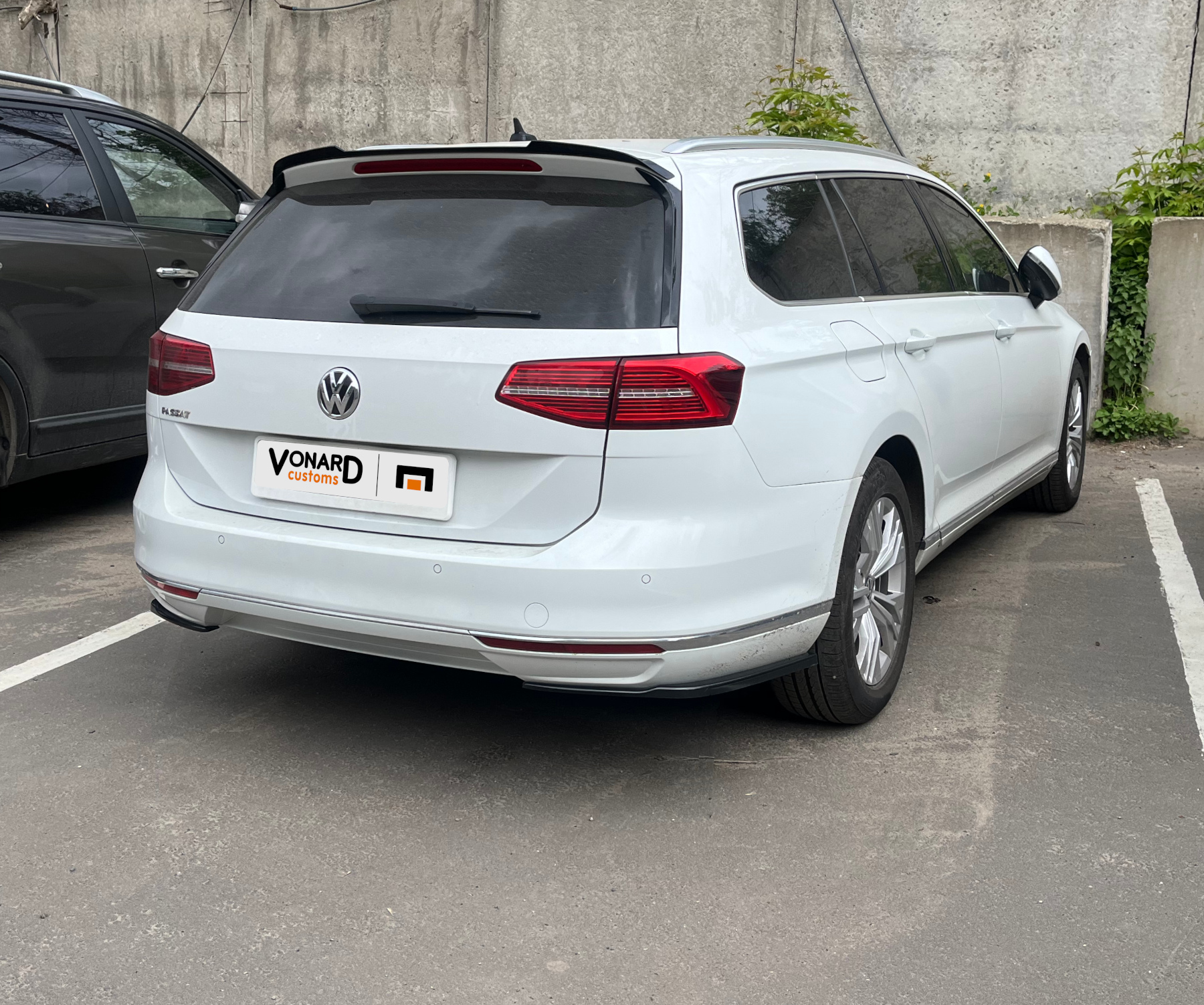 картинка Сплиттеры заднего бампера VW Passat B8 vonard customs 