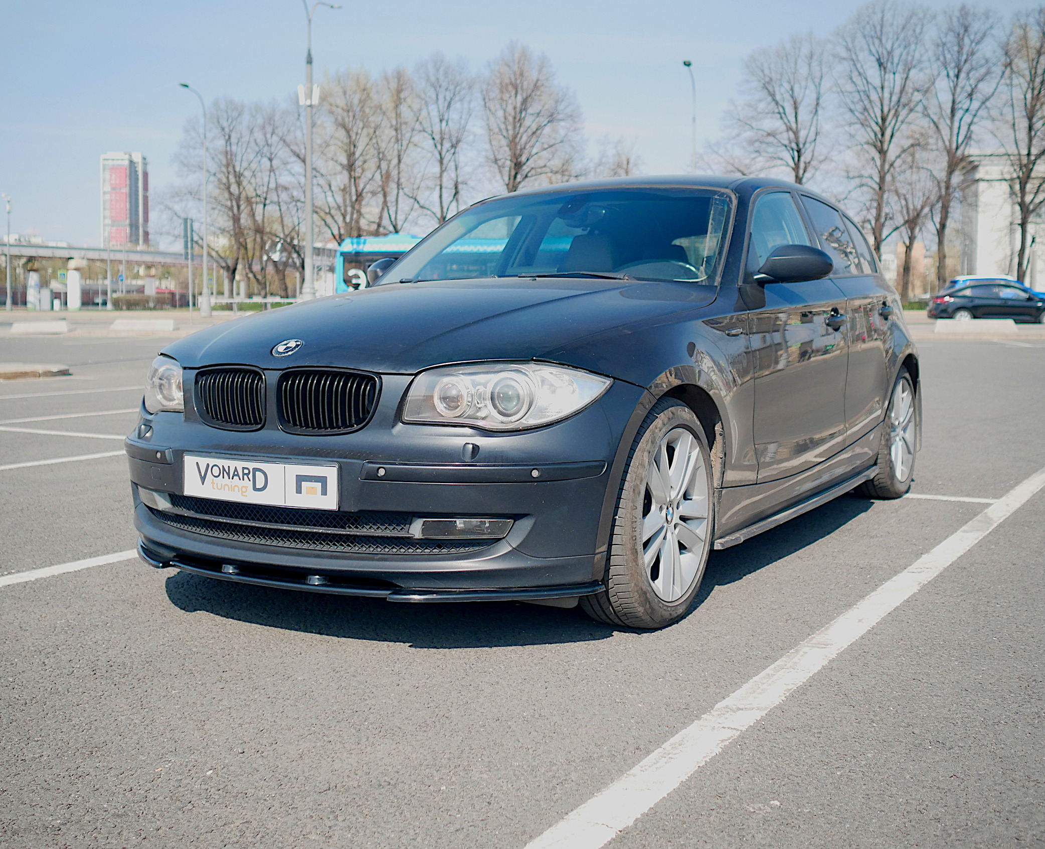 картинка Сплиттер переднего бампера BMW 1 E87 E81 рест. - под покраску vonard customs 