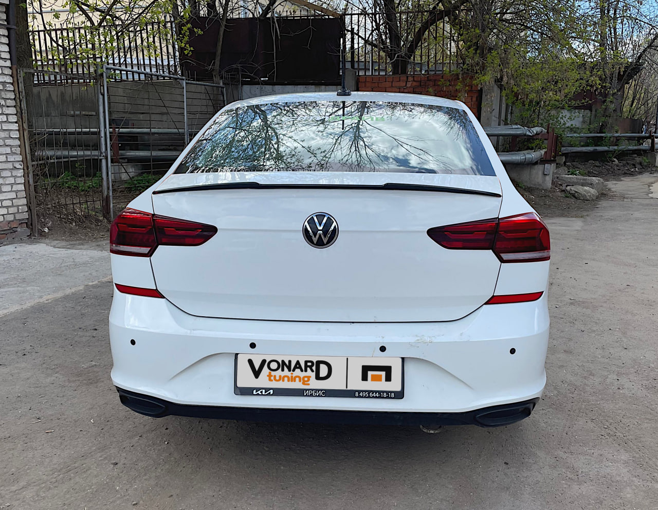 картинка Спойлер лезвие крышки багажника VW Polo 6 liftback vonard customs 