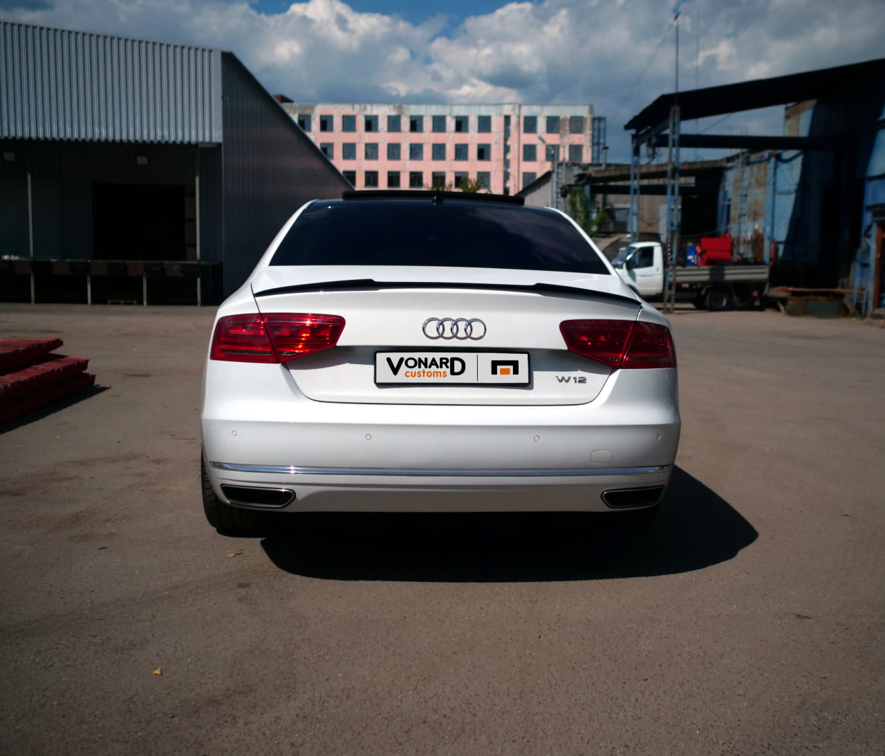 картинка Спойлер лезвие крышки багажника Audi A8 S8 D4 vonard customs 