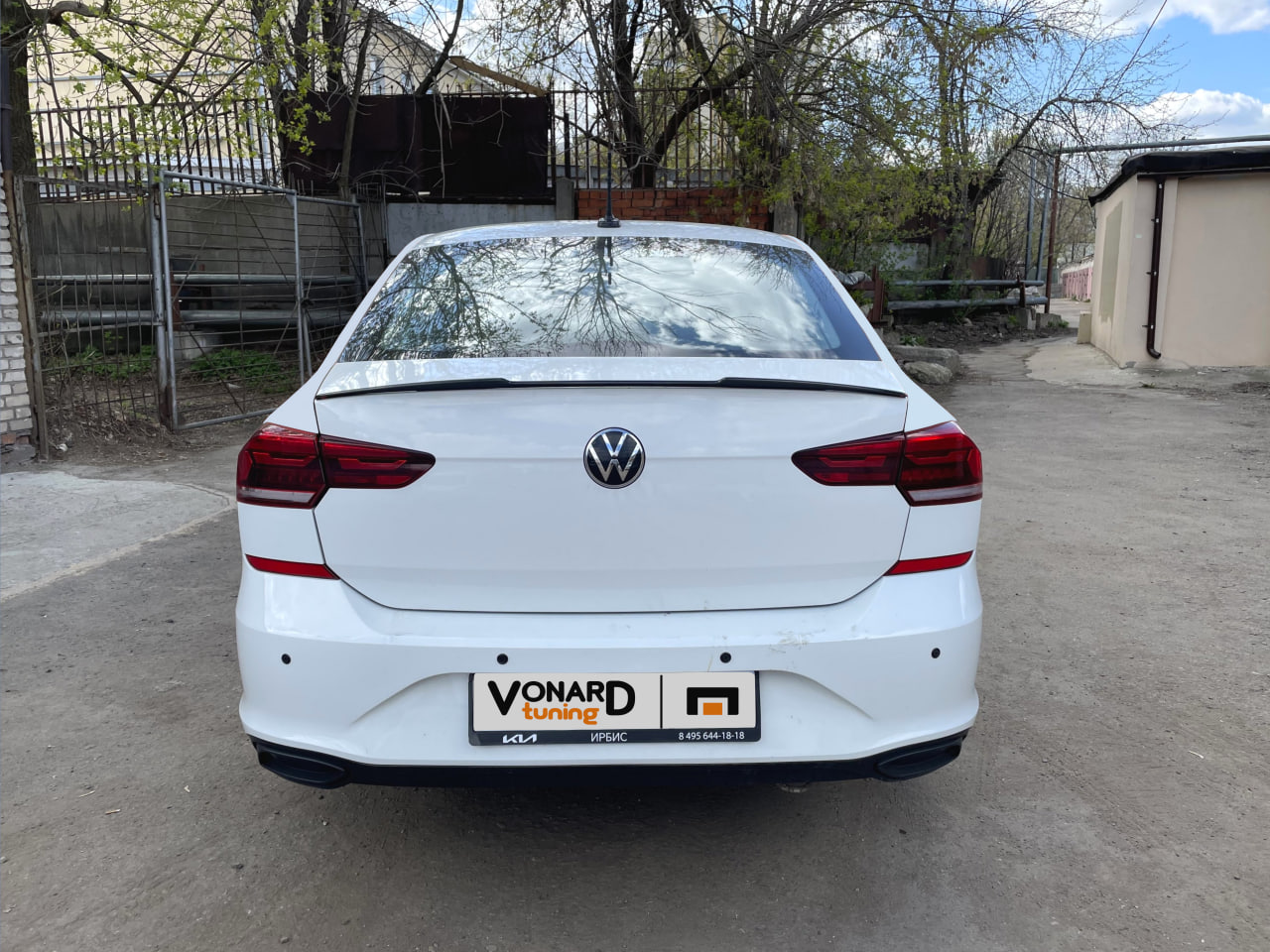 картинка Спойлер лезвие крышки багажника VW Polo 6 liftback vonard customs 