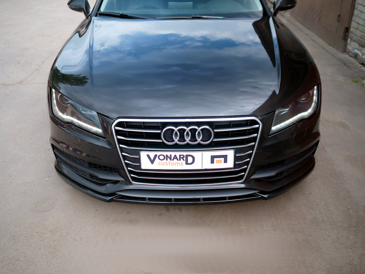 картинка Сплиттер переднего бампера Audi A7 S7 C7 S-line дорест vonard customs 