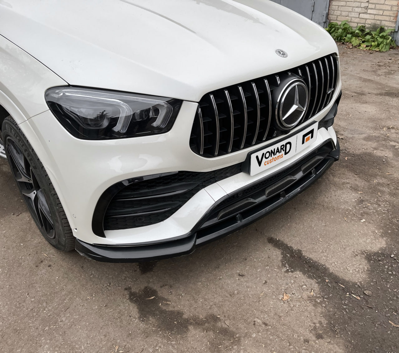картинка Сплиттер переднего бампера Mercedes GLE W167 / Coupe C167 vonard customs 