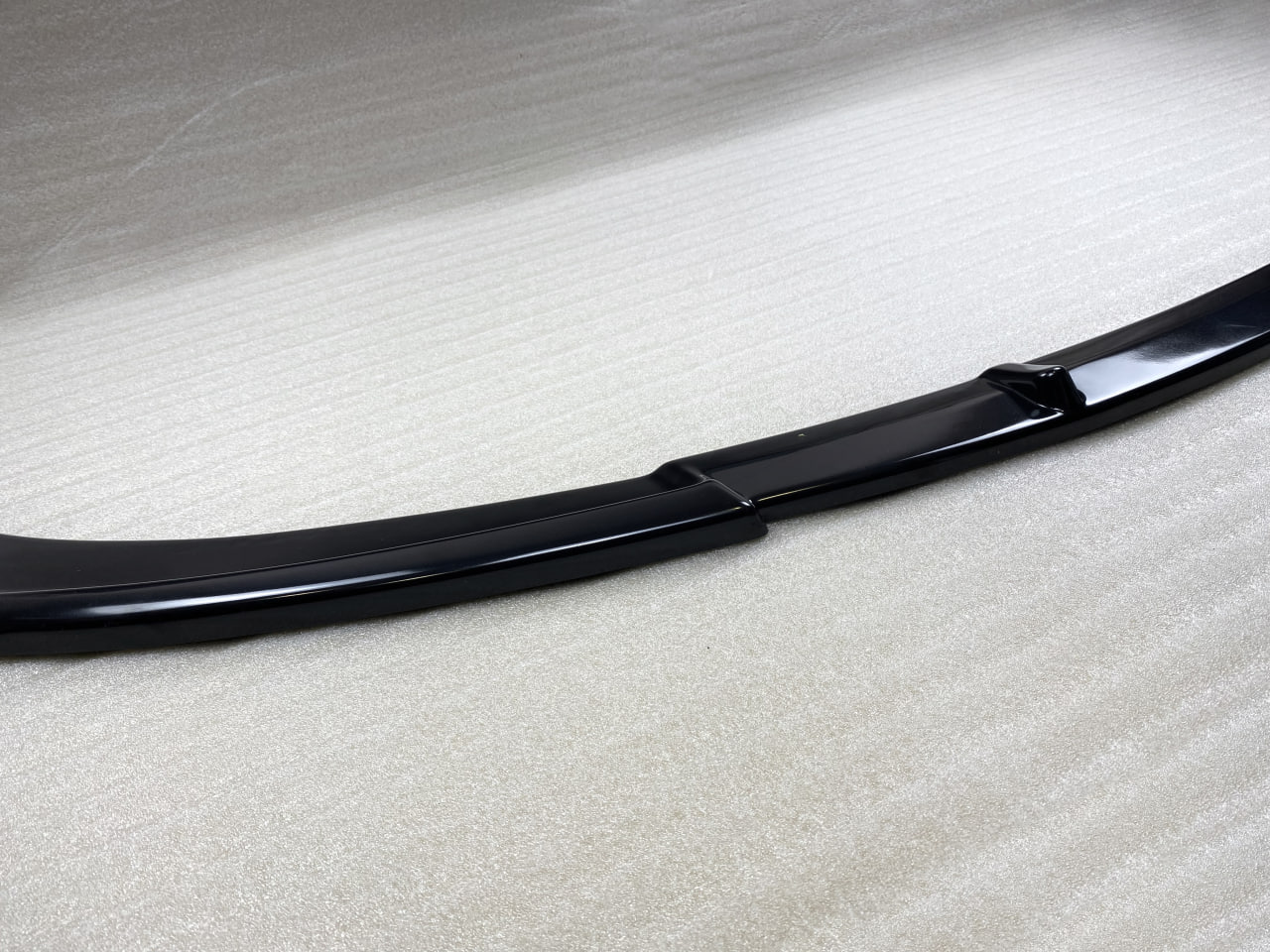 картинка Сплиттер переднего бампера BMW 7 F01 F02 M-Pack v1 vonard customs 